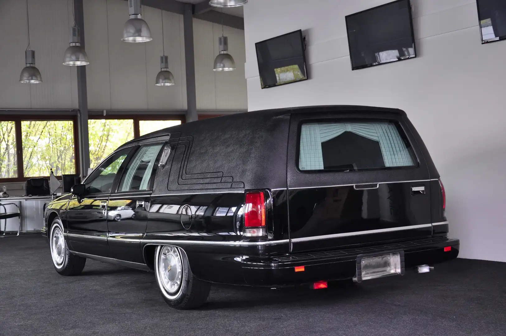 Chevrolet Caprice V8 ! H-Zulassung (Oldtimer) ! Leichenwagen ! Nero - 2