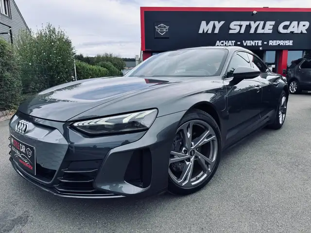 Audi e-tron GT E-Tron GT 93.4 kWh 60 Quattro, Garantie 1 An