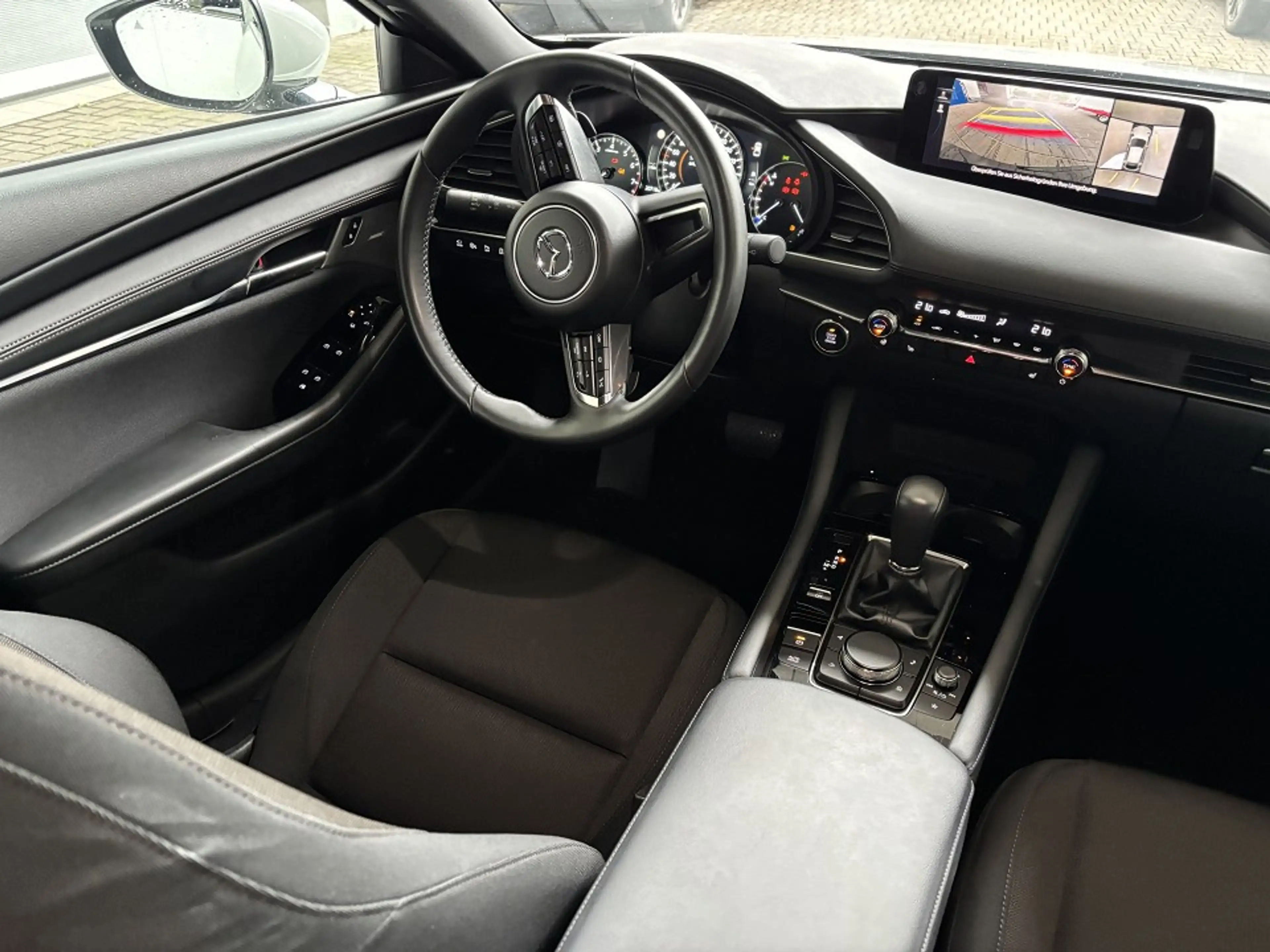 Mazda 3 e-SKYACTIV-G 140 EXCLUSIVE-LINE Design-Paket — photo 14