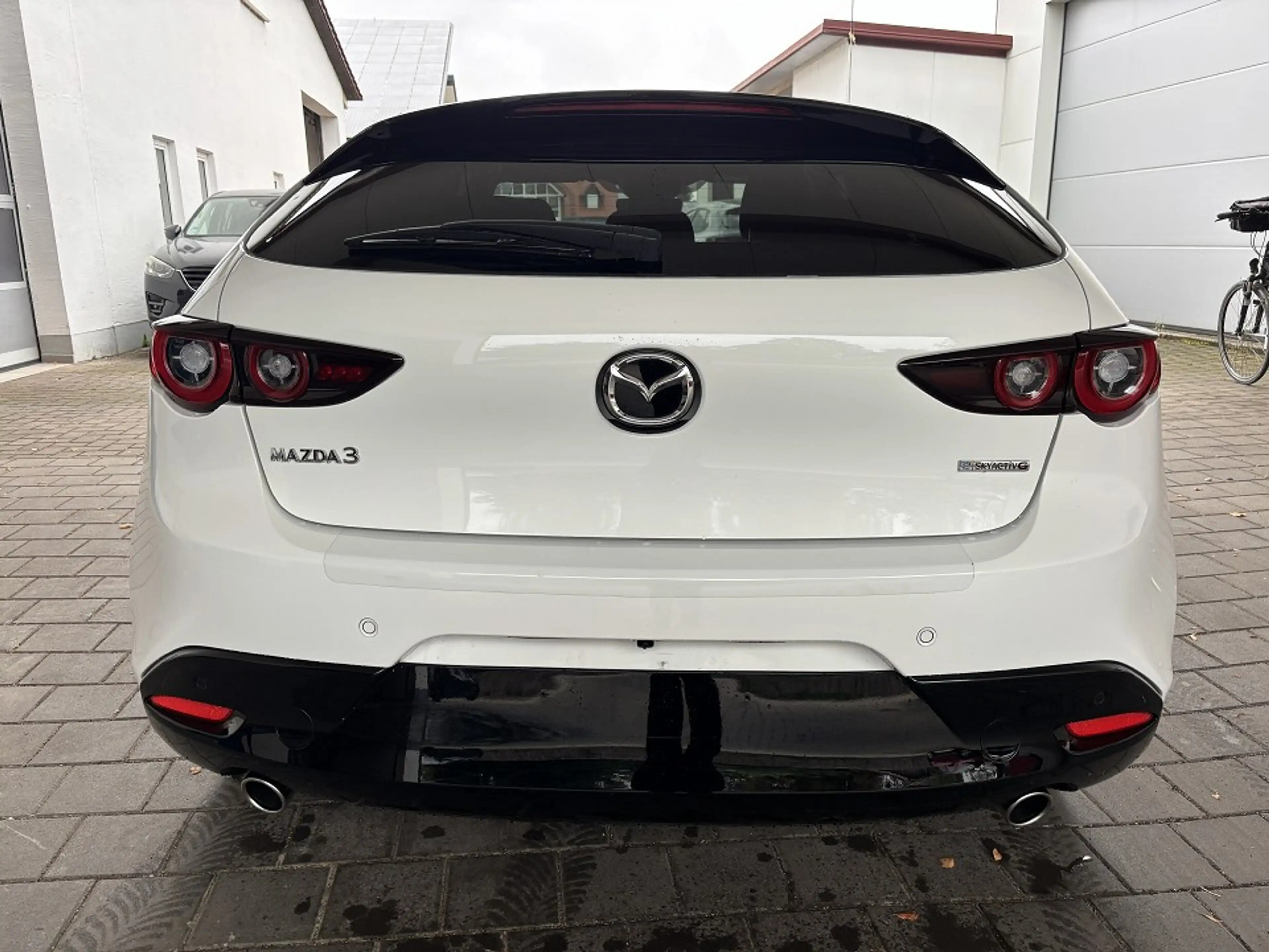 Mazda 3 e-SKYACTIV-G 140 EXCLUSIVE-LINE Design-Paket — photo 5
