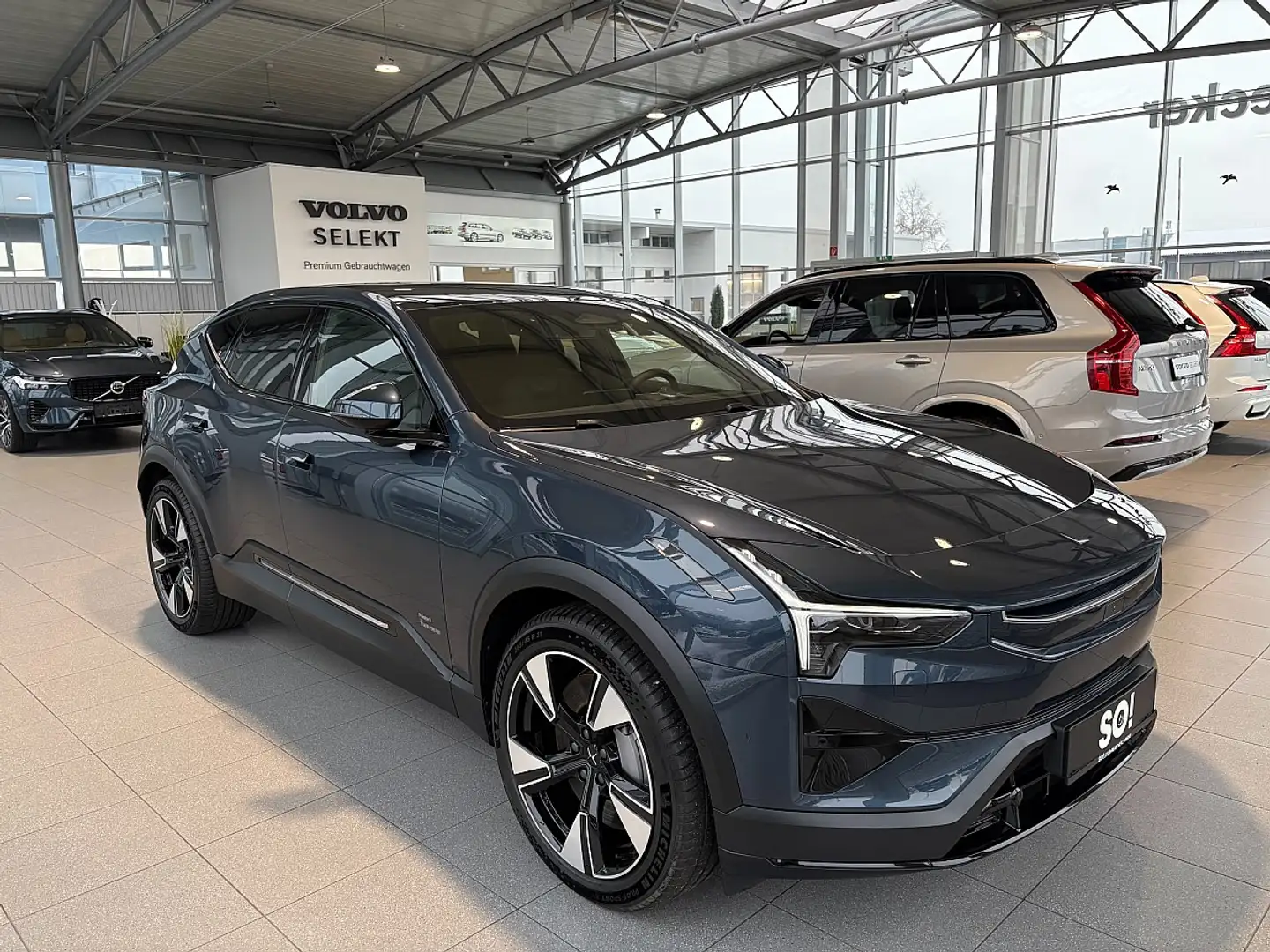 Polestar 3 Polestar 3 Long Range 111kWh Dual Motor Plus Pi... Blau - 1