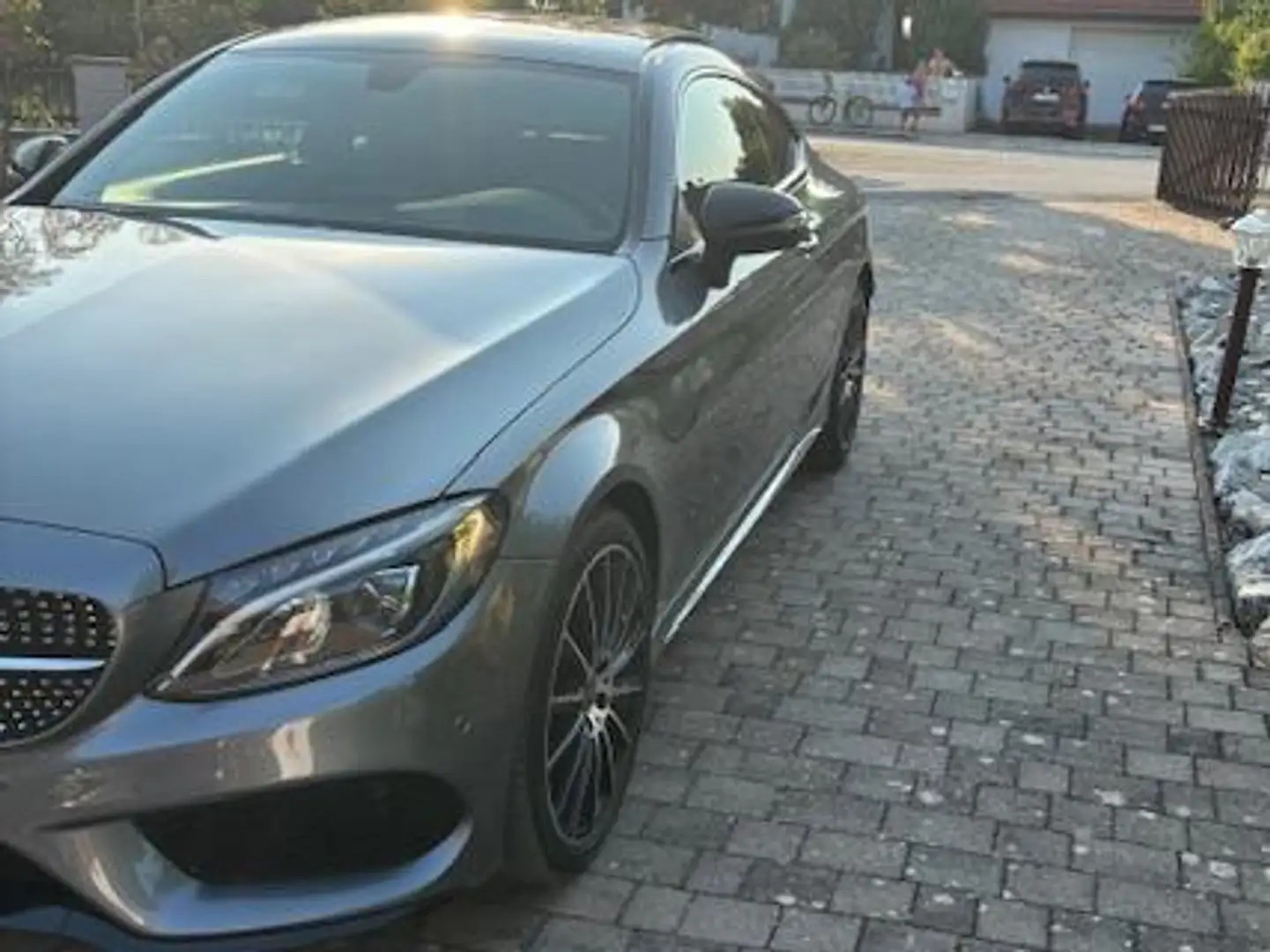 Mercedes-Benz C 220 C 220 d Coupe 4Matic Aut.AMG Grau - 1