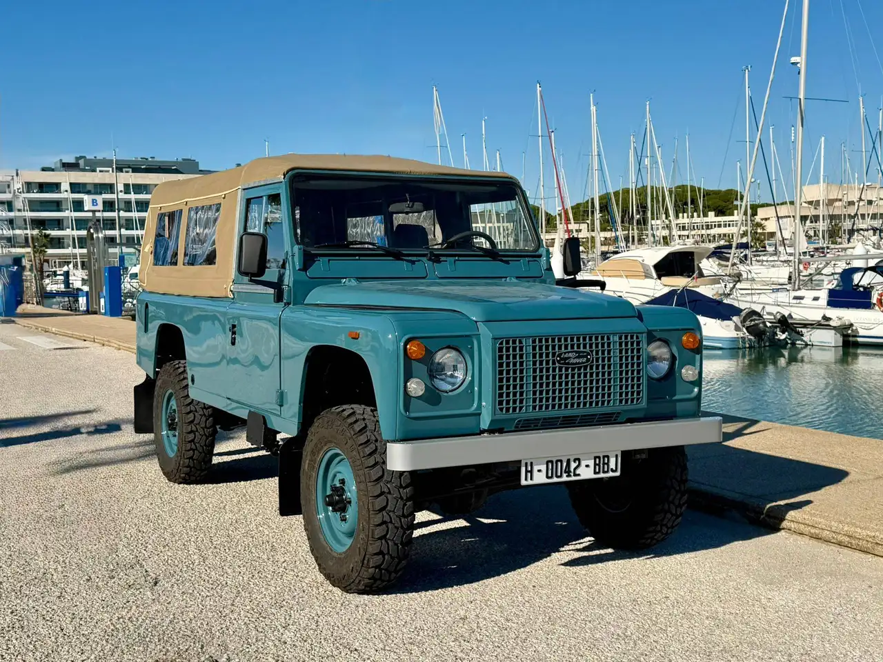 Land Rover Defender 110 Pick Up, foto 9