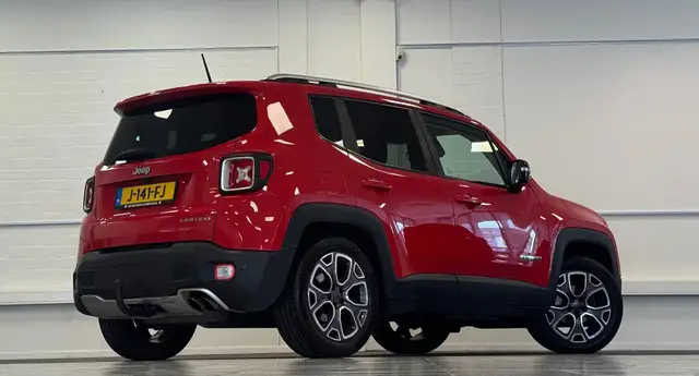 Jeep Renegade view 7