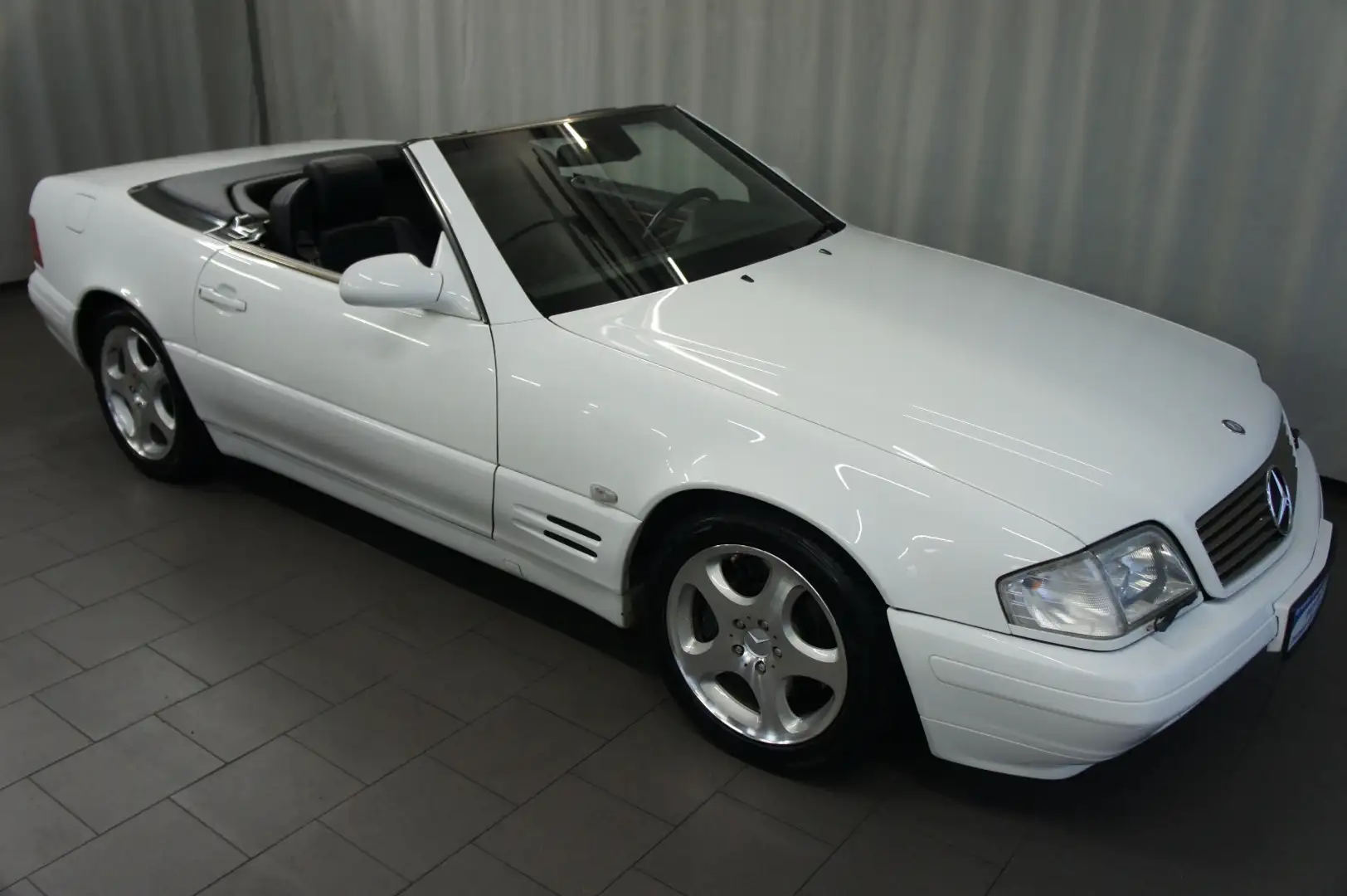 Mercedes-Benz SL 500 #130 Weiß - 1