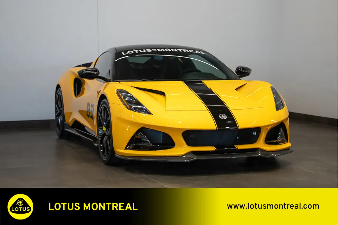 Lotus Emira снимка Lotus Emira