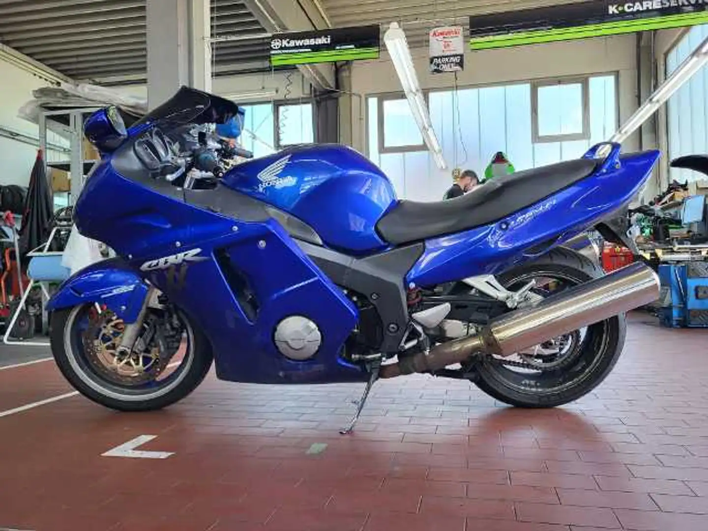 Honda CBR 1100 SC35 CBR1100XX Blau - 2