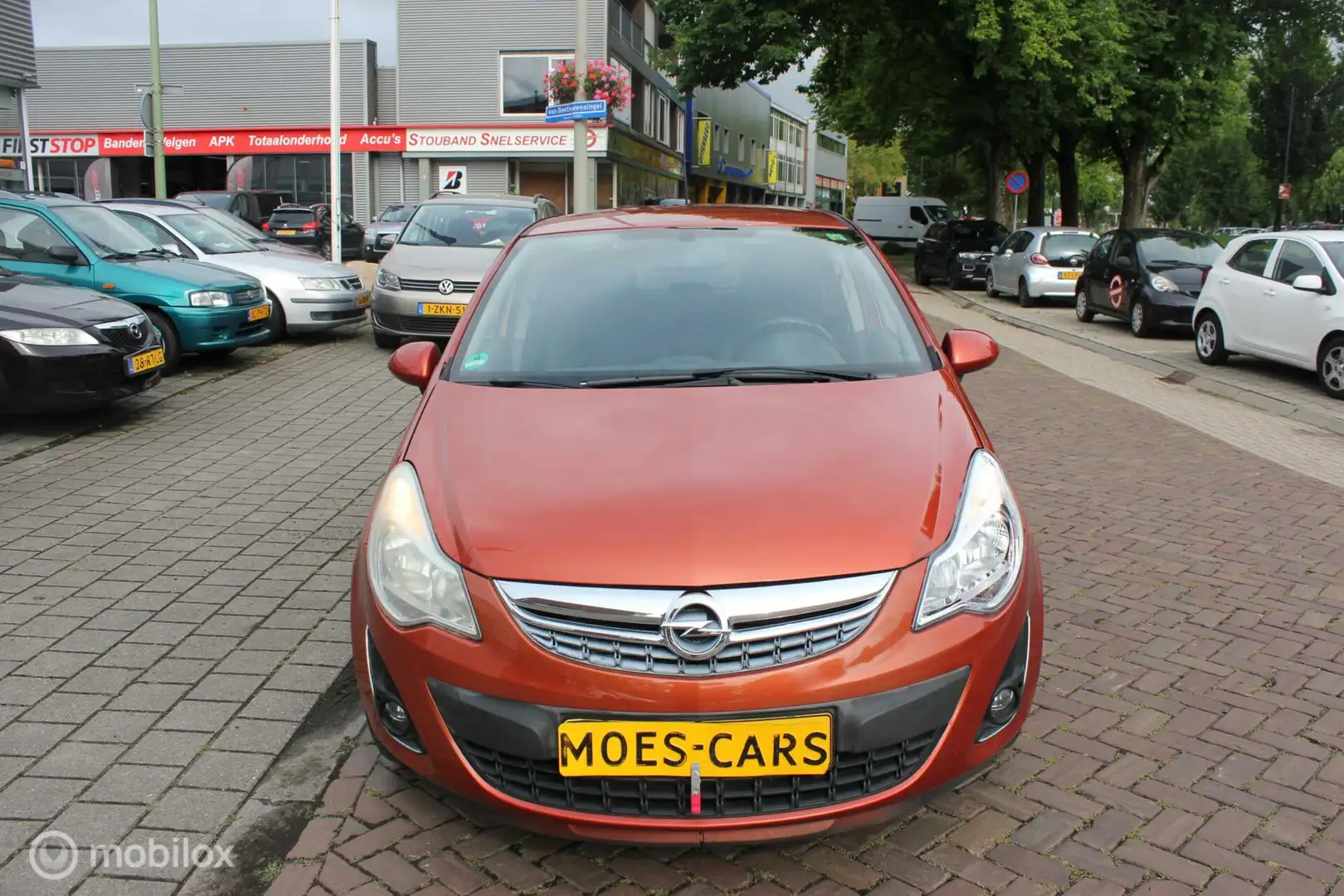 Opel Corsa 1.4-16V Rot - 2