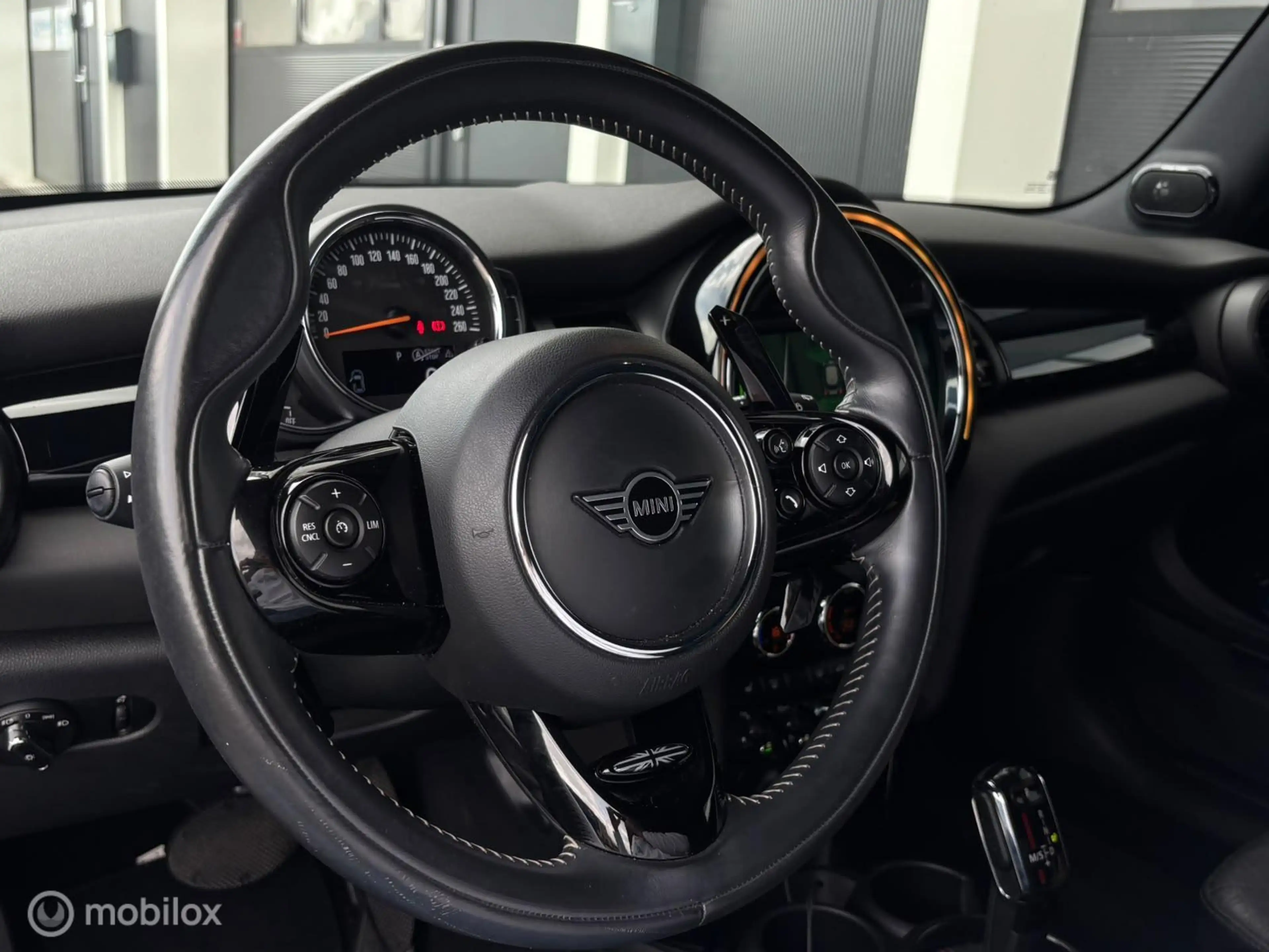 MINI Cooper S 3-Deurs 2.0 Knightsbridge Edition — photo 13