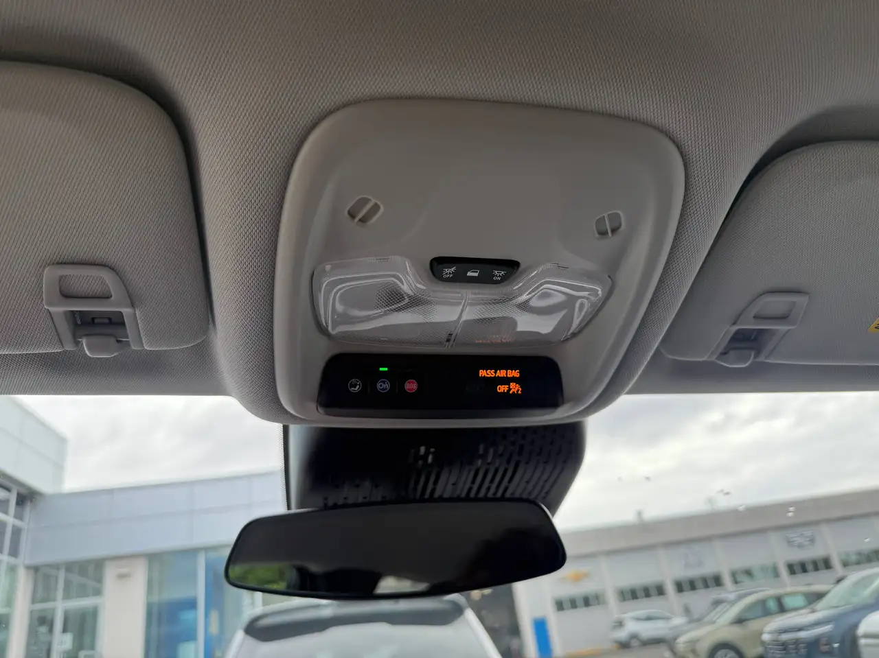 Chevrolet Bolt снимка Chevrolet Bolt