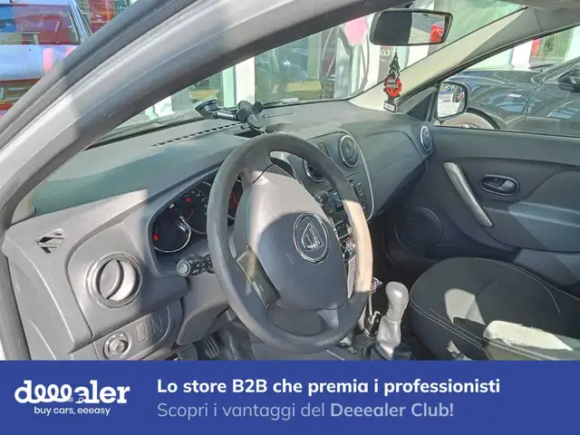Dacia Sandero Sandero 1.2 GPL 75CV Lauréate *SOLO COMMERCIANTI*