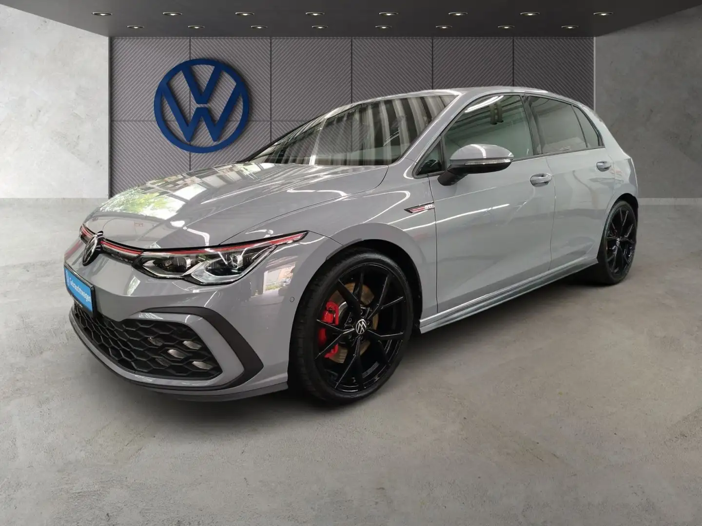 Volkswagen Golf GTI Golf VIII 2.0 TSI DSG GTI Navi IQ.Light DAB+ Fro Grijs - 2