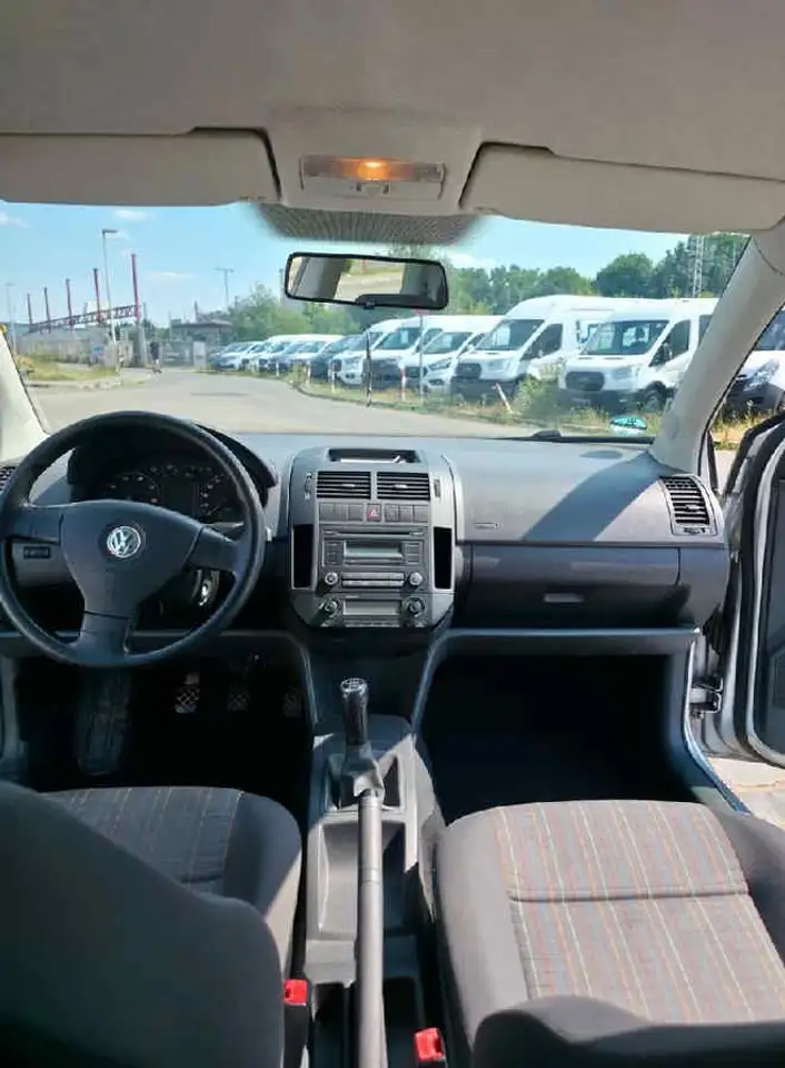 Volkswagen Polo Citadine 3 portes — photo 10