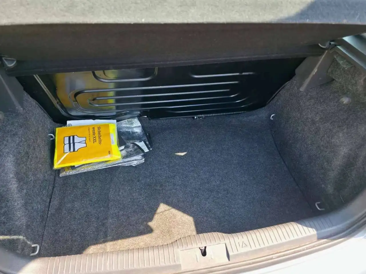 Volkswagen Polo Citadine 3 portes — photo 9