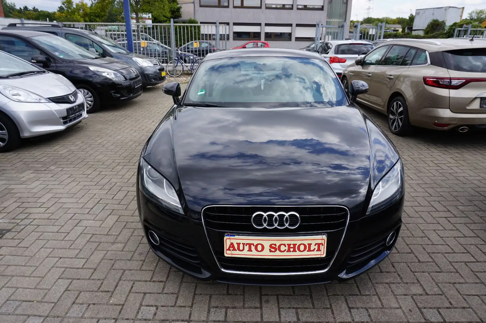 Audi TT Coupe/Roadster 1.8 TFSI Coupe Schwarz - 2