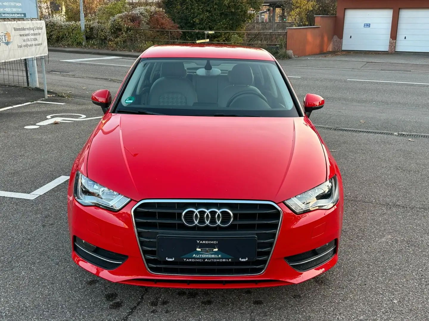 Audi A3 Sportback attraction 1.4 TFSI*PDC*26.000 KM * Rot - 2