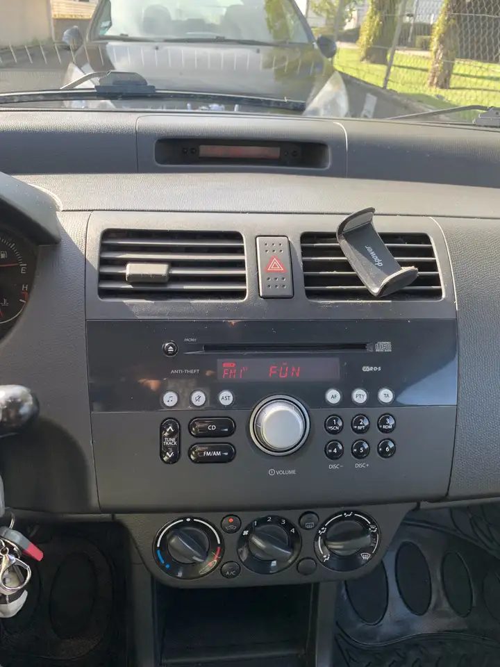 Suzuki Swift 1.3i GTi