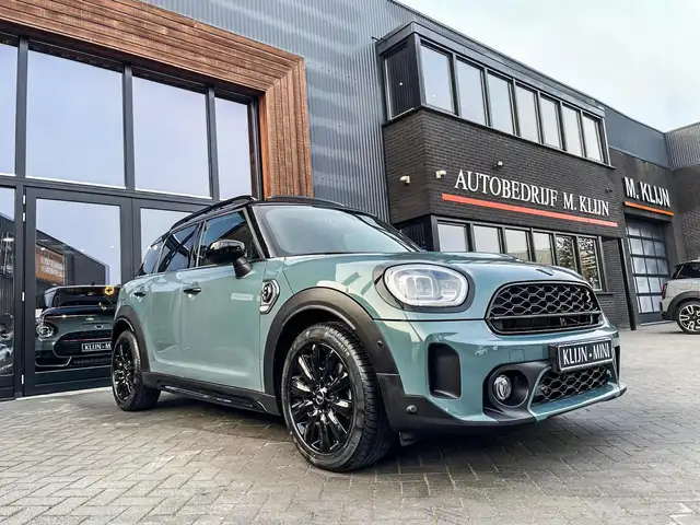 MINI Cooper SE Countryman Mini ALL4 aut 220pk Sage Green/Leer/Pano/Camera/Bt
