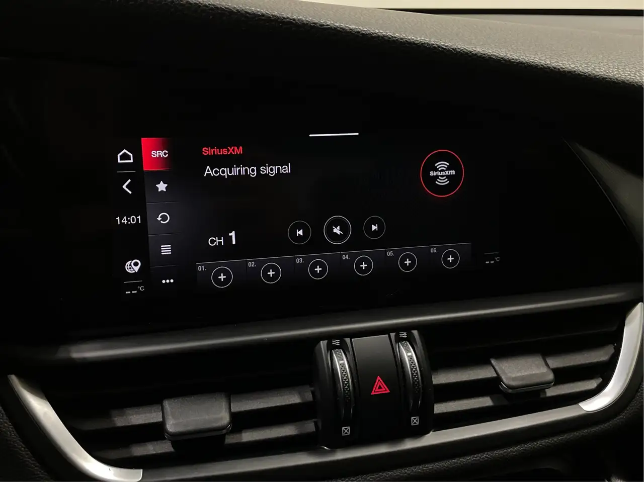 Alfa Romeo Giulia снимка Alfa Romeo Giulia