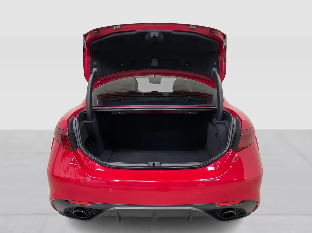 Alfa Romeo Giulia снимка Alfa Romeo Giulia