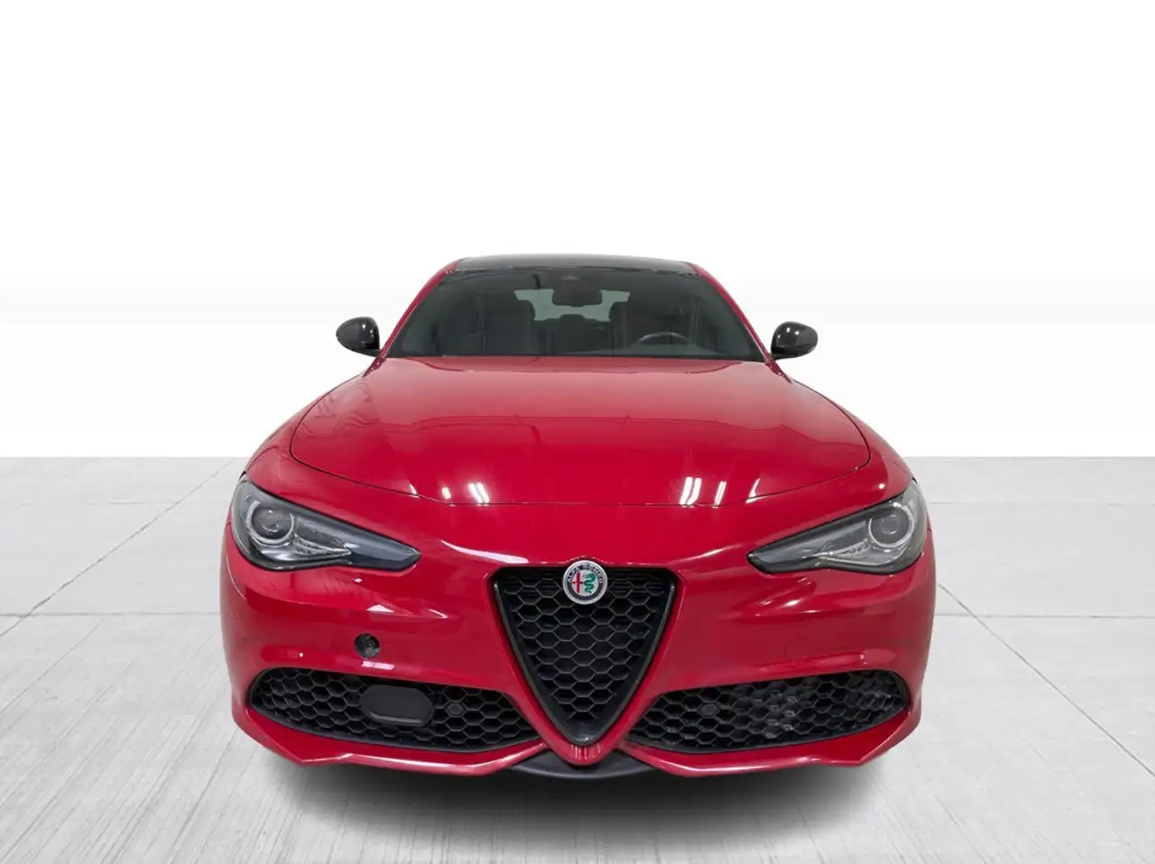 Alfa Romeo Giulia снимка Alfa Romeo Giulia