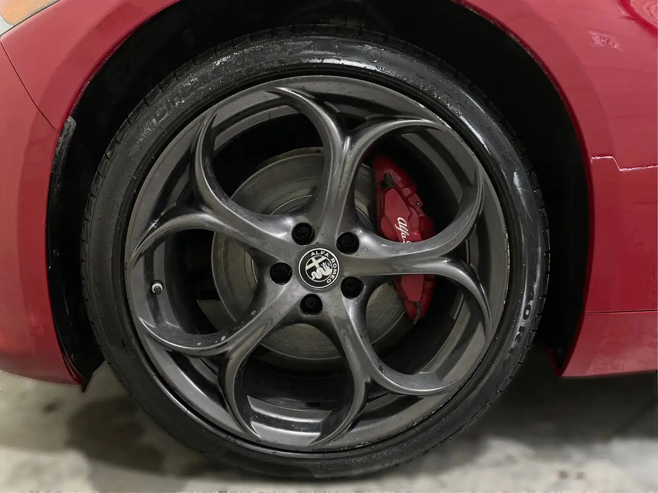 Alfa Romeo Giulia снимка Alfa Romeo Giulia