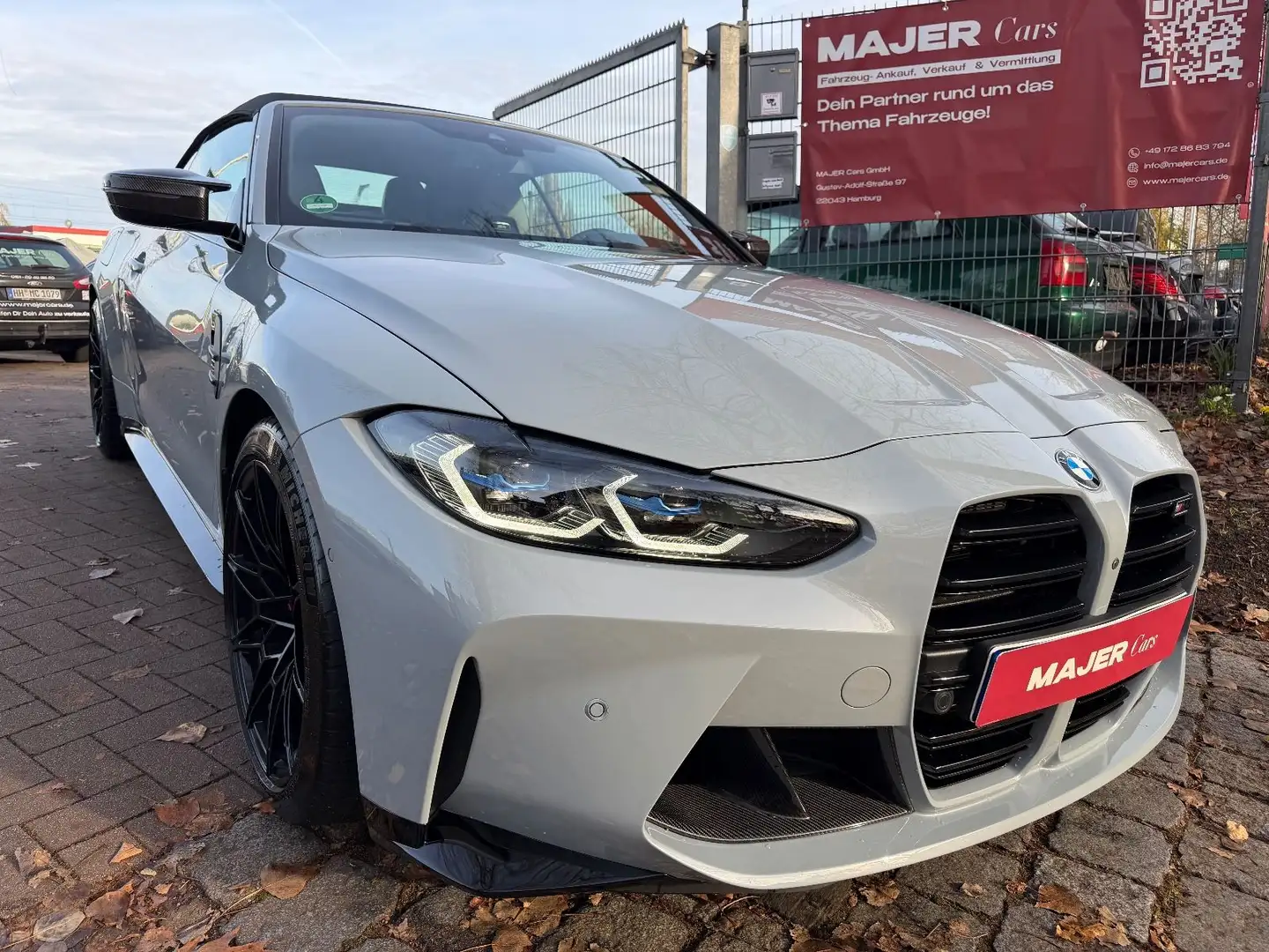BMW M4 Cabrio xDrive Competition*CARBON*HEADUP*LASER Grau - 1