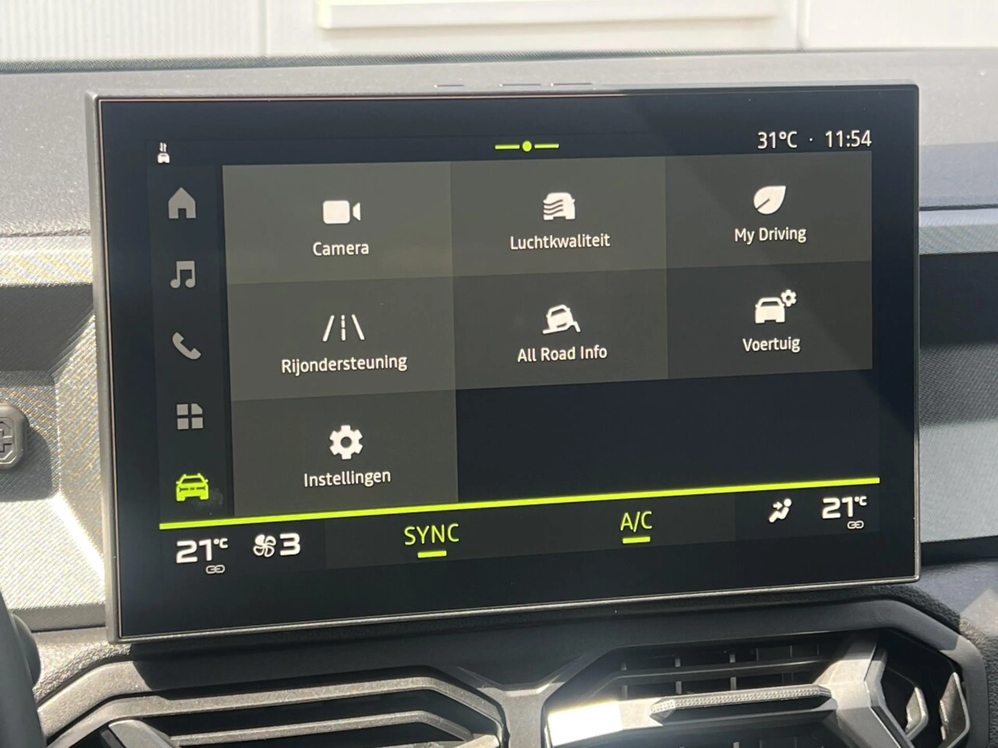 Dacia Bigster Journey Tce 140 Pk — photo 9