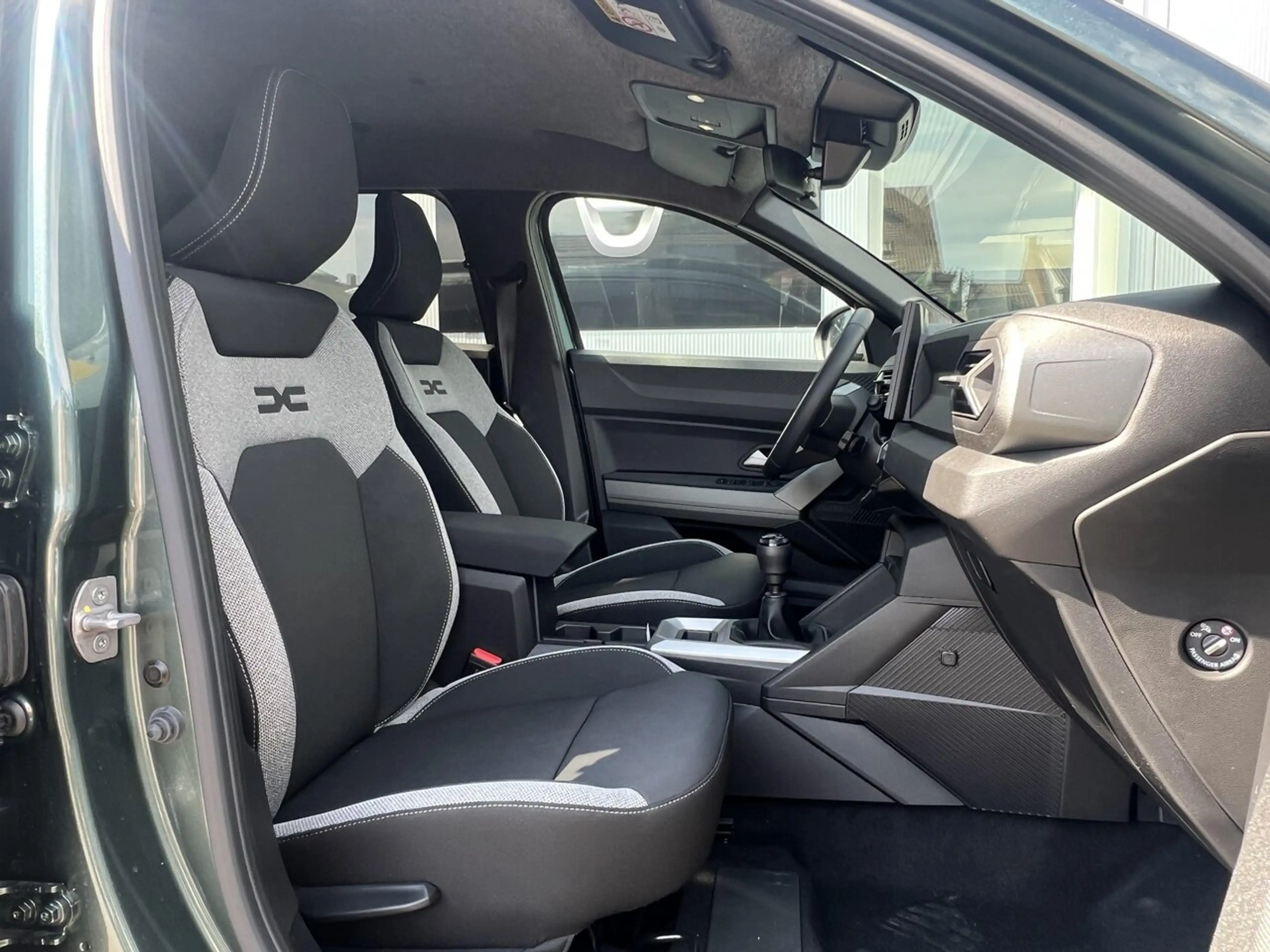 Dacia Bigster Journey Tce 140 Pk — photo 7