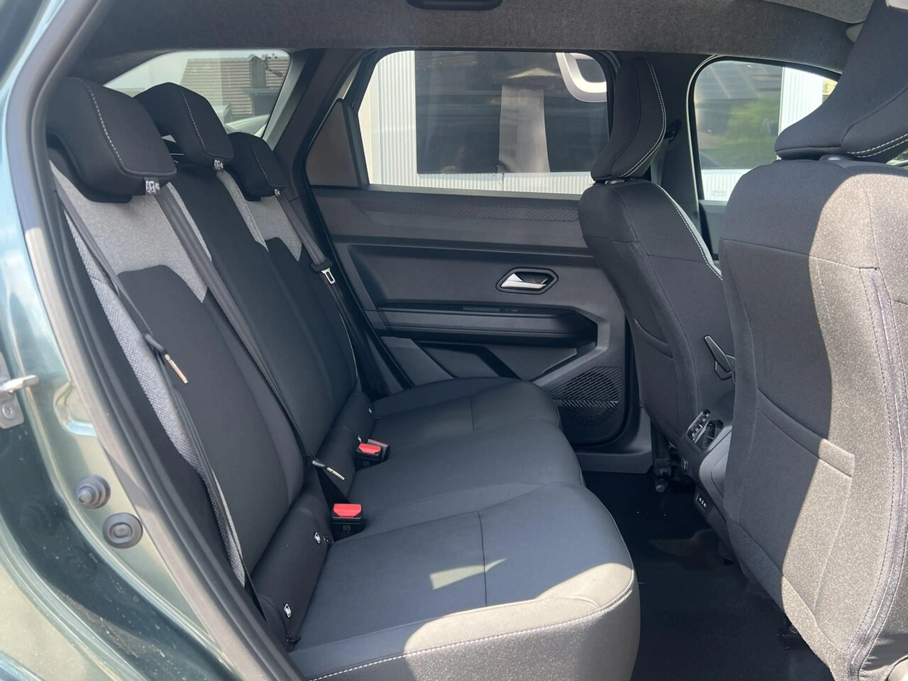Dacia Bigster Journey Tce 140 Pk — photo 15