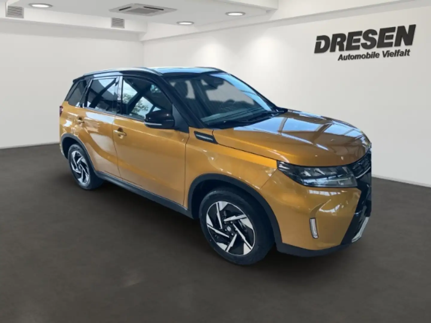 Suzuki Vitara COMFORT+ 1.5 4x4 Panorama + Navi+Sitzh. Jaune - 2