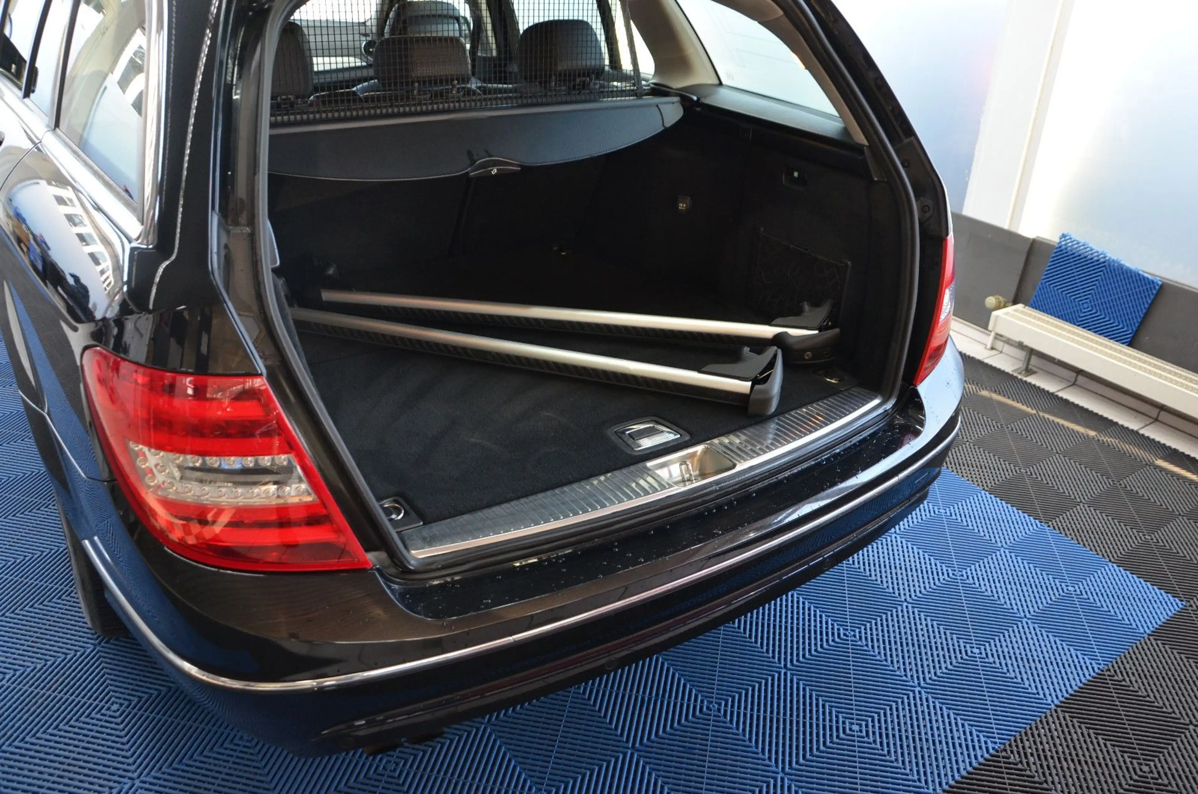 Mercedes-Benz C 180 T BlueEfficiency *AUTOMATIK*ILS*NAVI*SITZH — photo 15