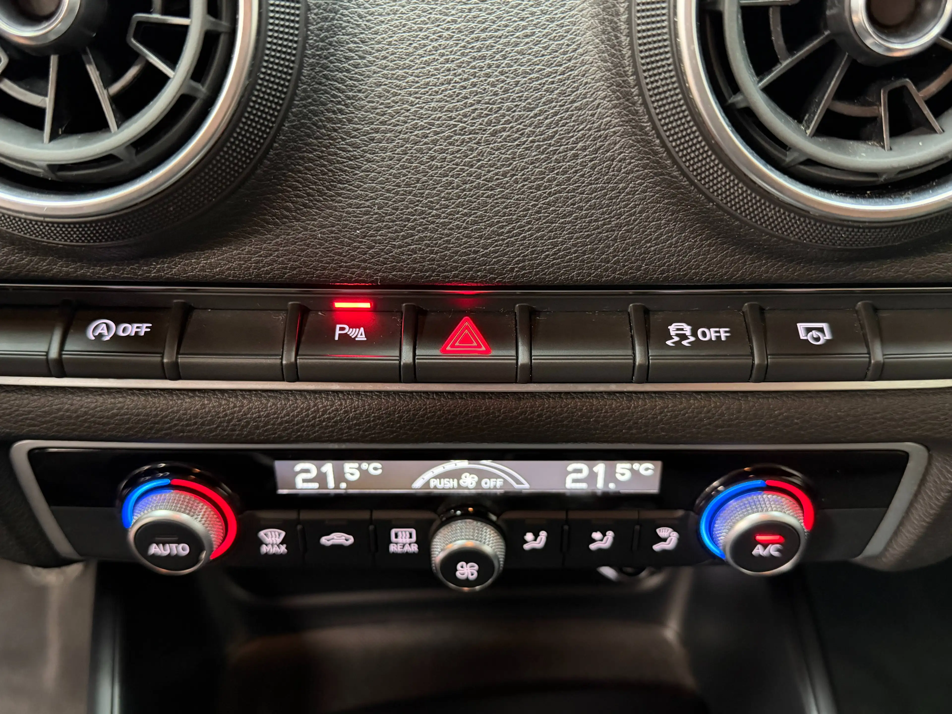 Audi A3 A3 Sportback 30 TFSI Design (EU6d-TEMP) — photo 14