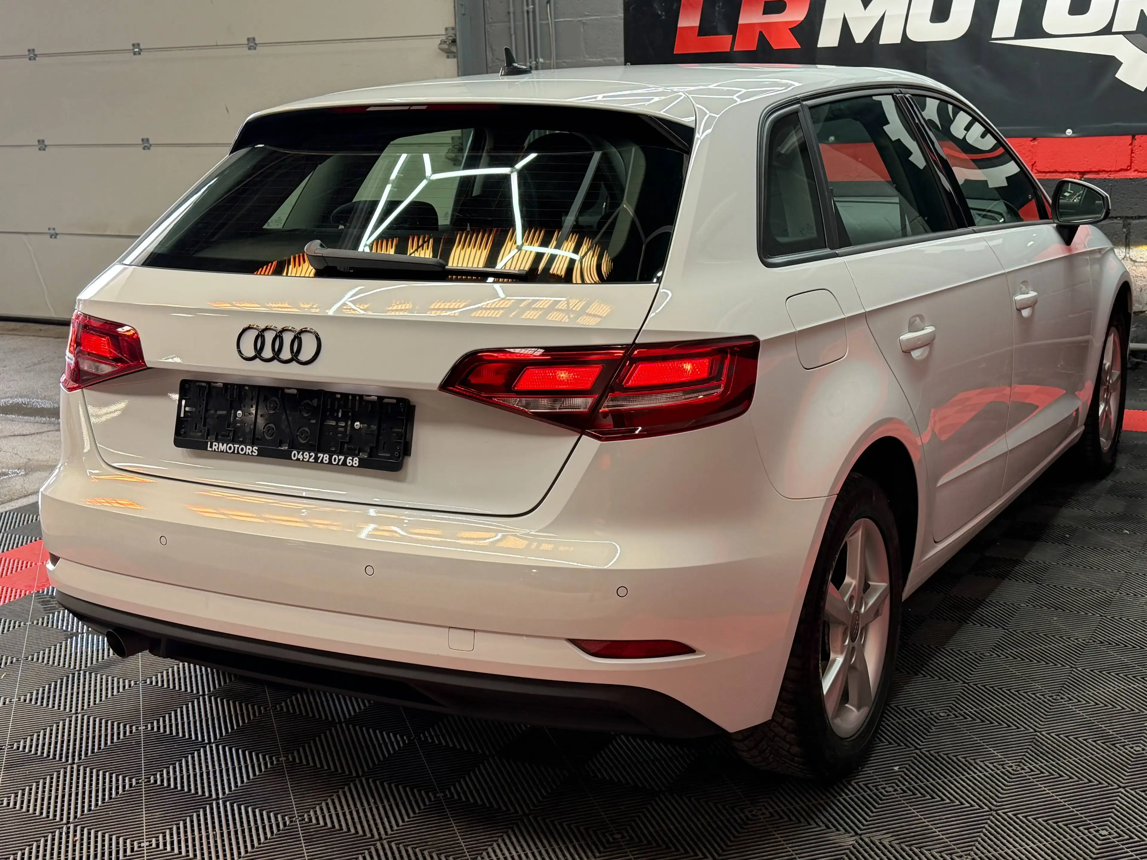 Audi A3 A3 Sportback 30 TFSI Design (EU6d-TEMP) — photo 6