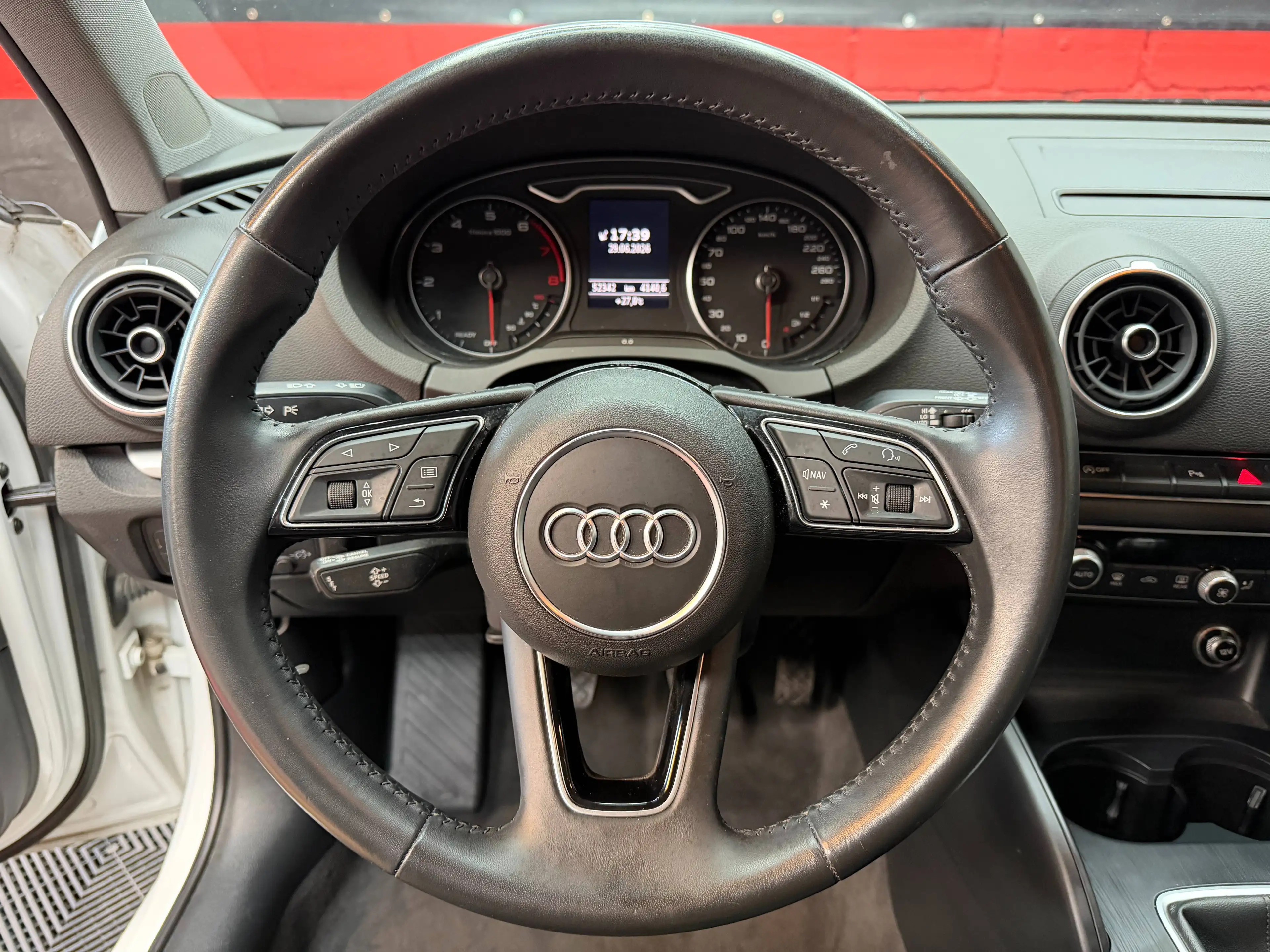 Audi A3 A3 Sportback 30 TFSI Design (EU6d-TEMP) — photo 9