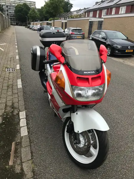 Honda CBR 1000 - foto 4