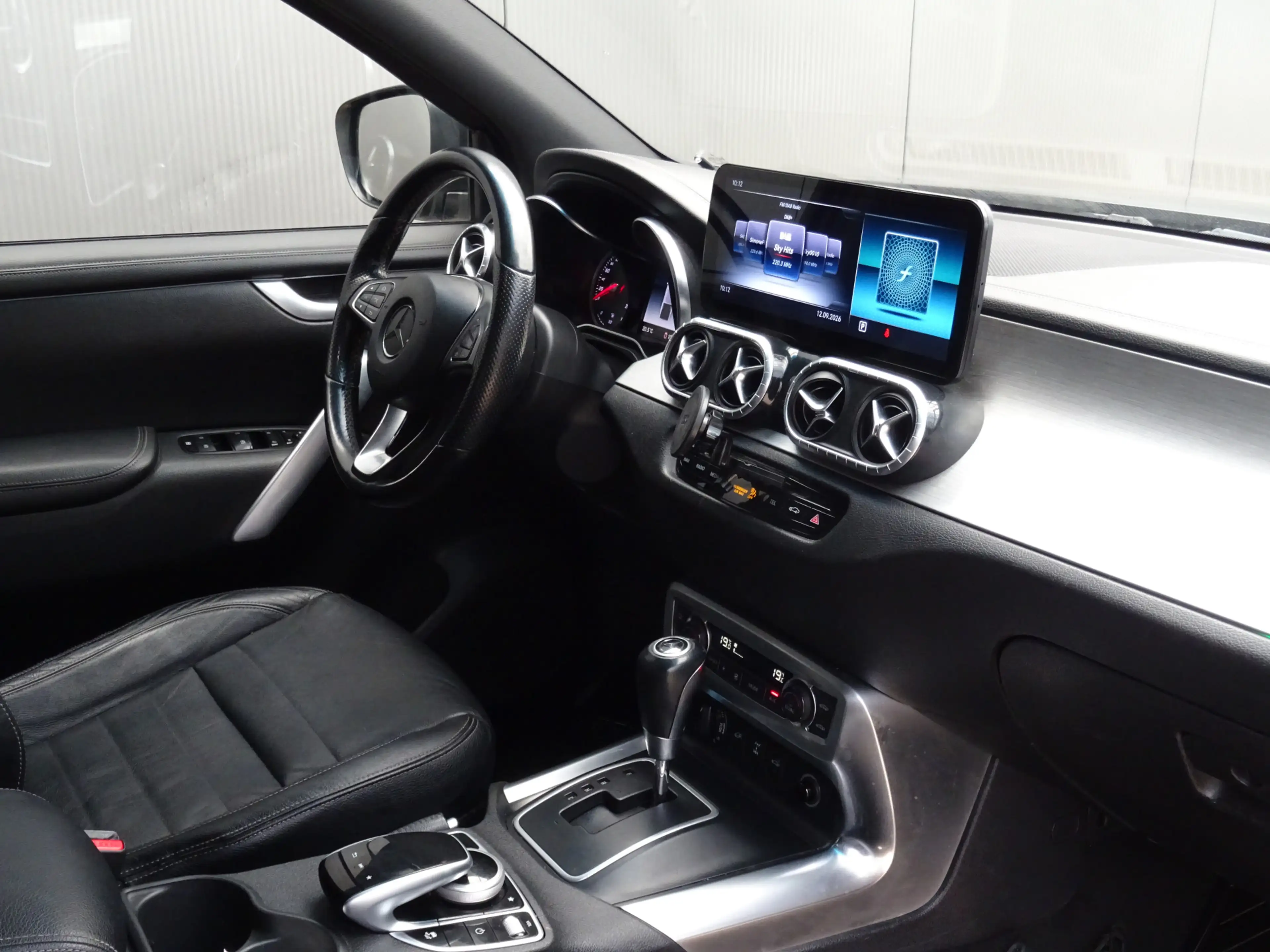Mercedes-Benz X 250 d 4-MATIC Progressive * 360 CAM * 19 INCH !! — photo 3