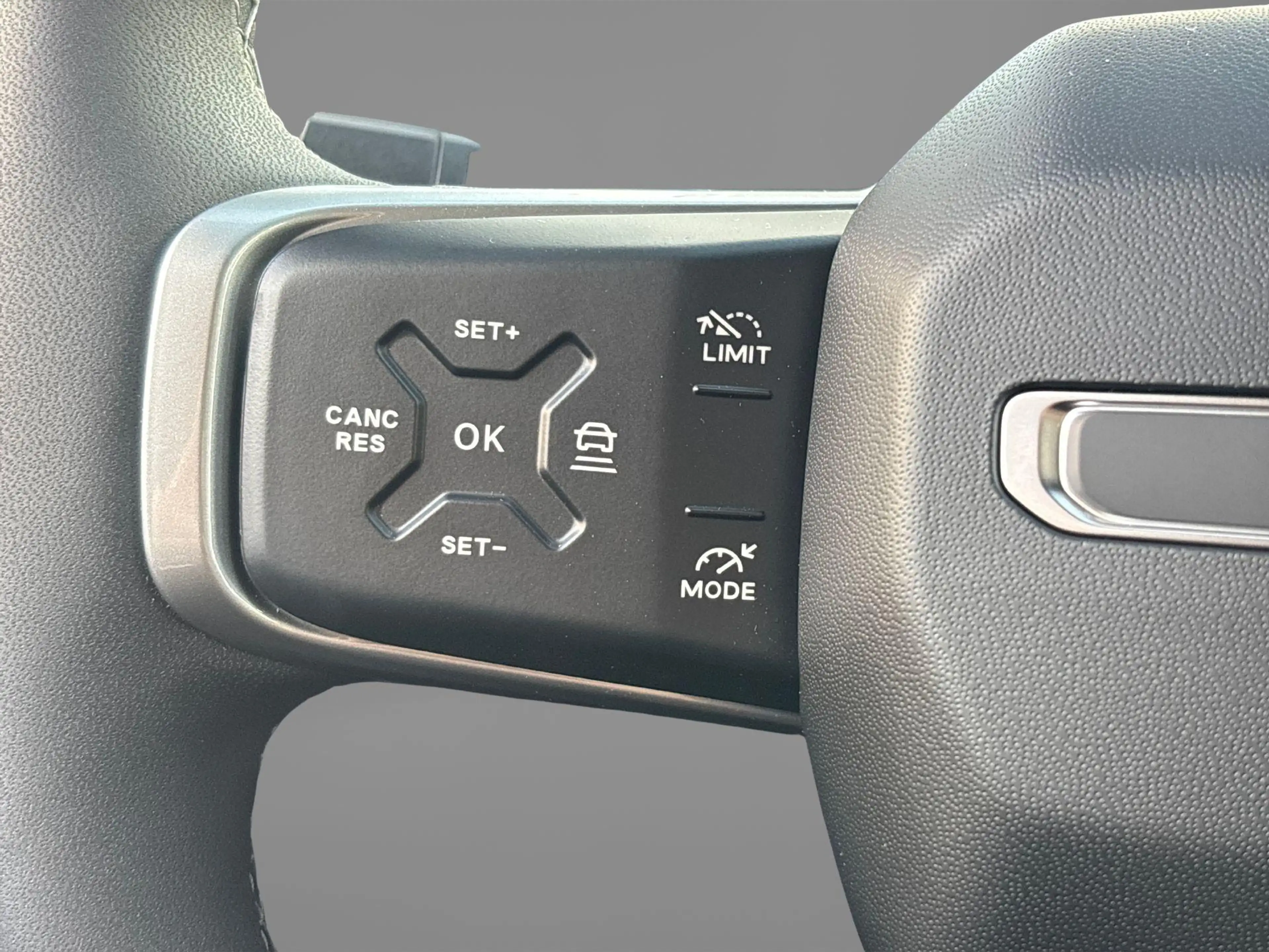 Jeep Compass 1.6 e-Hybrid Plug-In First Edition | Navigatie | 3 — photo 12