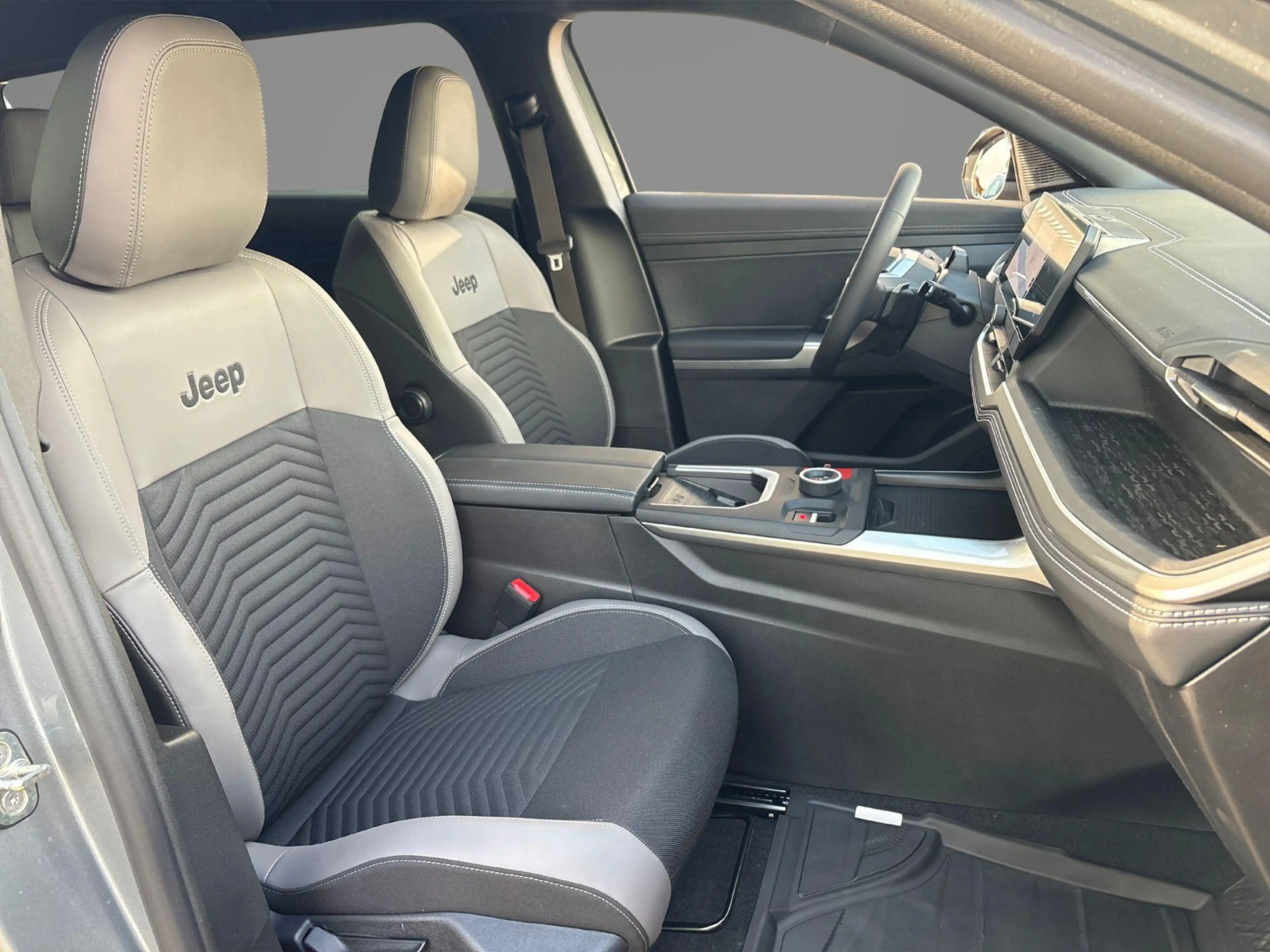 Jeep Compass 1.6 e-Hybrid Plug-In First Edition | Navigatie | 3 — photo 6