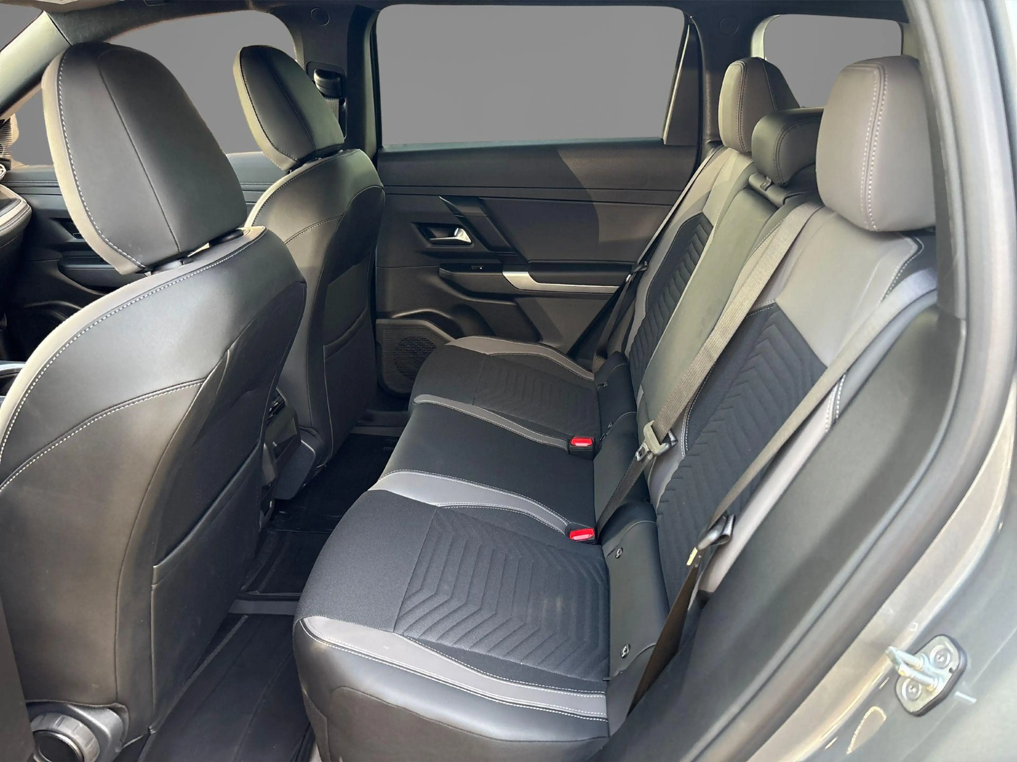 Jeep Compass 1.6 e-Hybrid Plug-In First Edition | Navigatie | 3 — photo 7