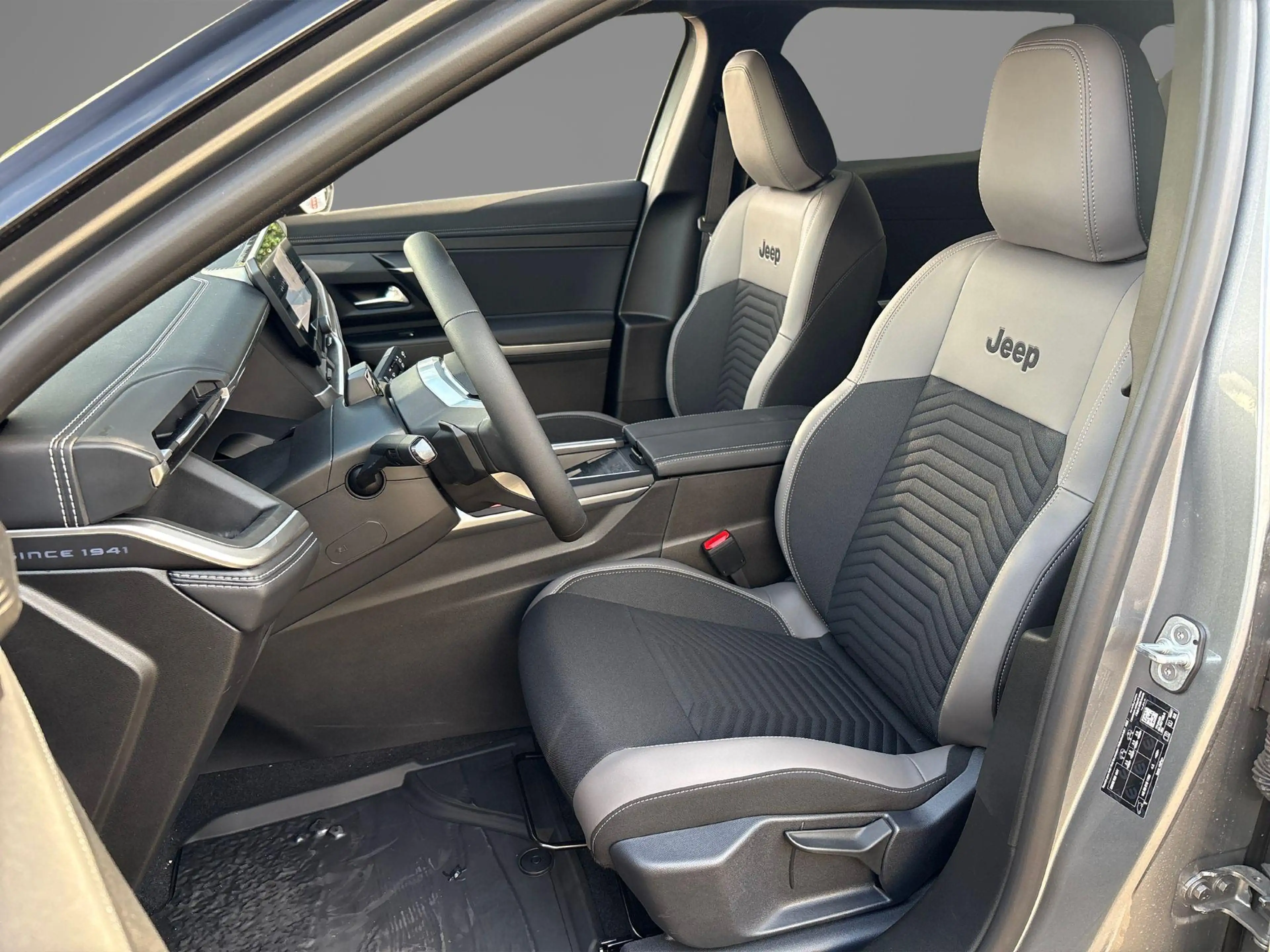 Jeep Compass 1.6 e-Hybrid Plug-In First Edition | Navigatie | 3 — photo 2