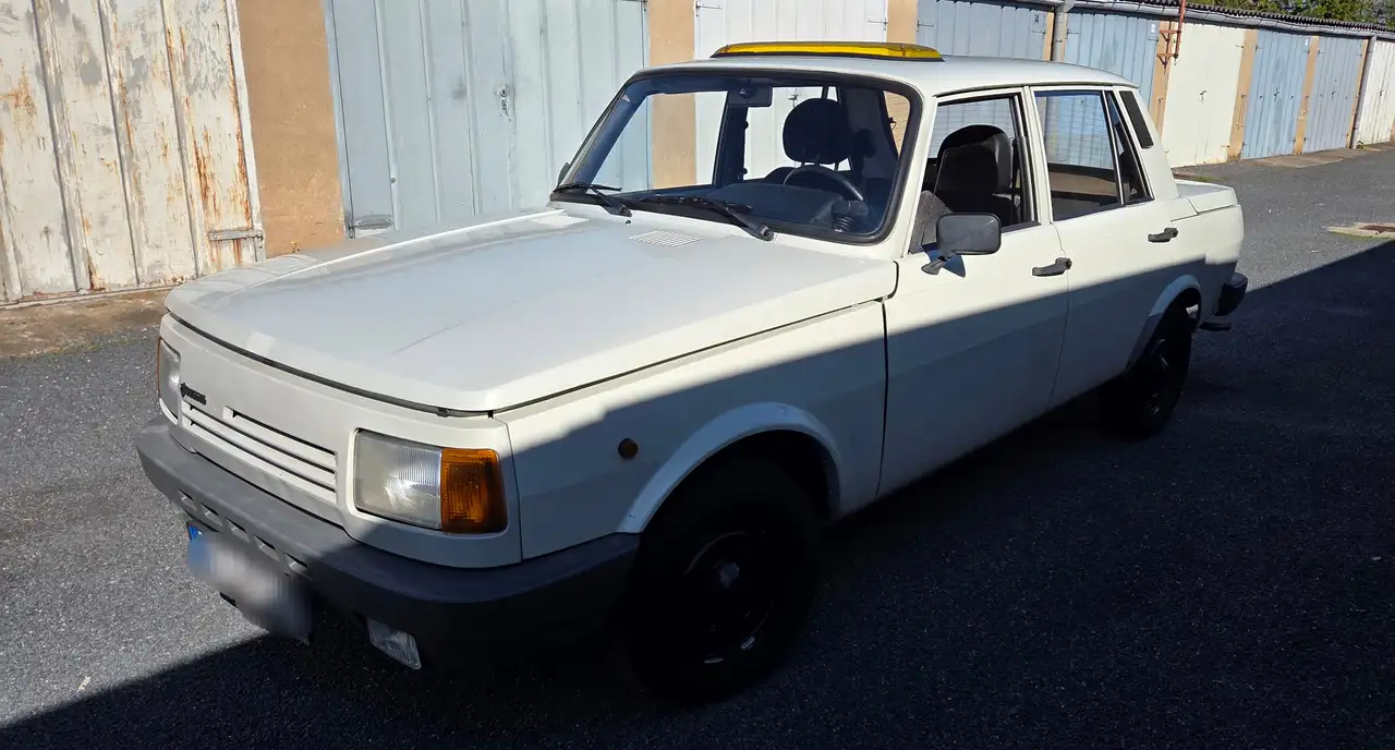 Wartburg 1.3, foto 3