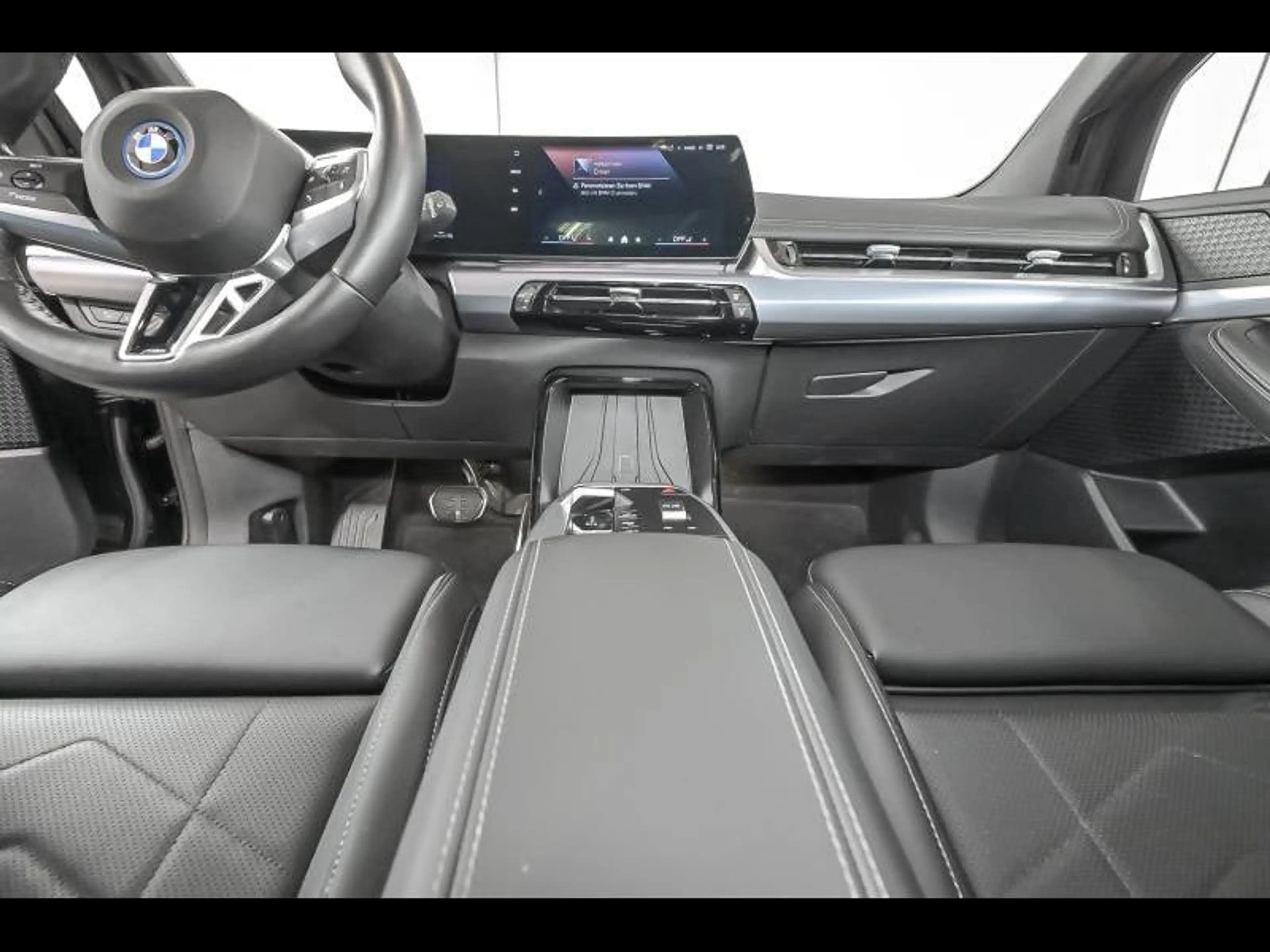 BMW 225 xDrive Active Tourer — photo 7