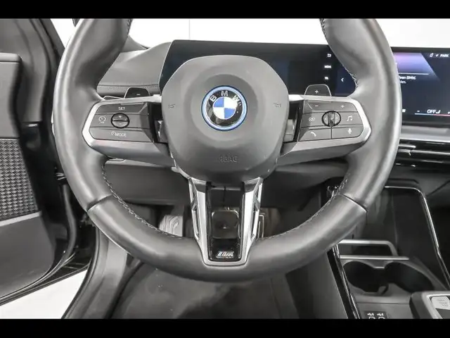 BMW 2 Series view 9