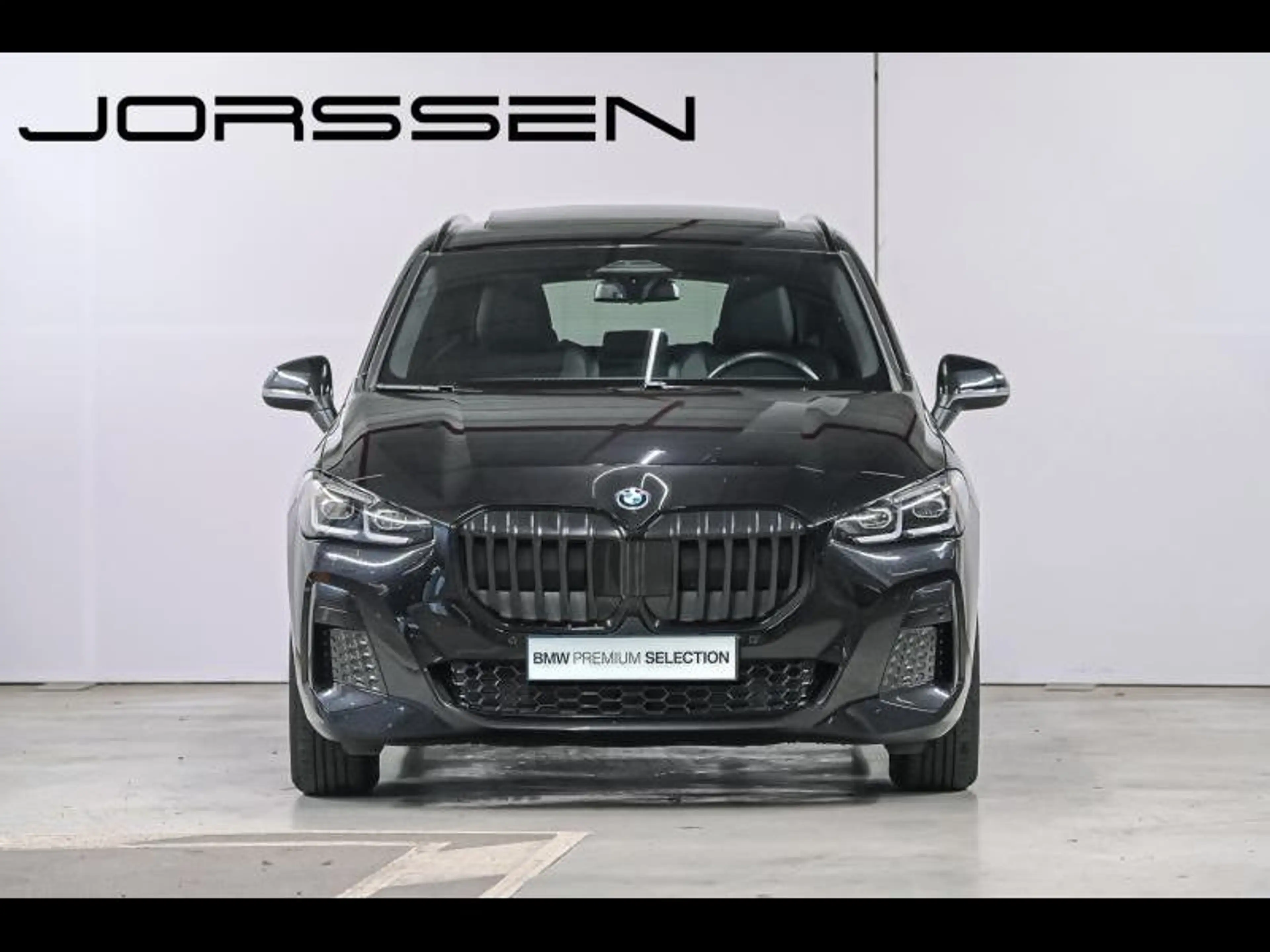 BMW 225 xDrive Active Tourer — photo 2