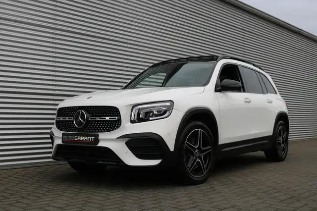 Mercedes-Benz GLB 250 4MATIC AMG Pakket AMG NightPakket (Panoramadak Spo