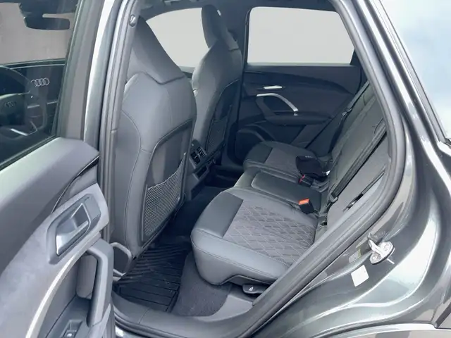 Audi Q5 e-hybrid quattro 270 KW Ansicht 10