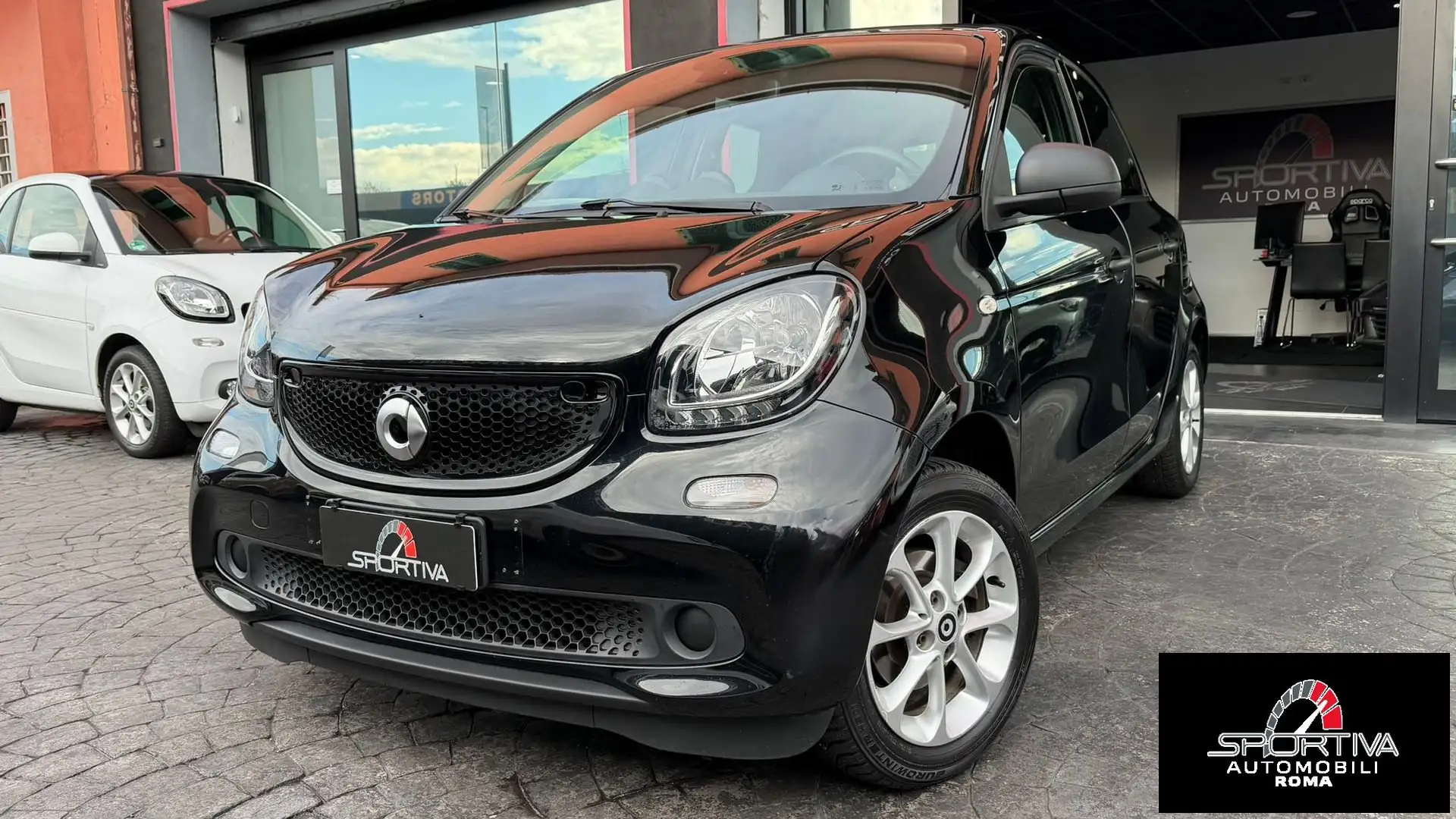 smart forFour RATA MENSILE 200,00 EURO forfour 70 1.0 Passion Zwart - 1