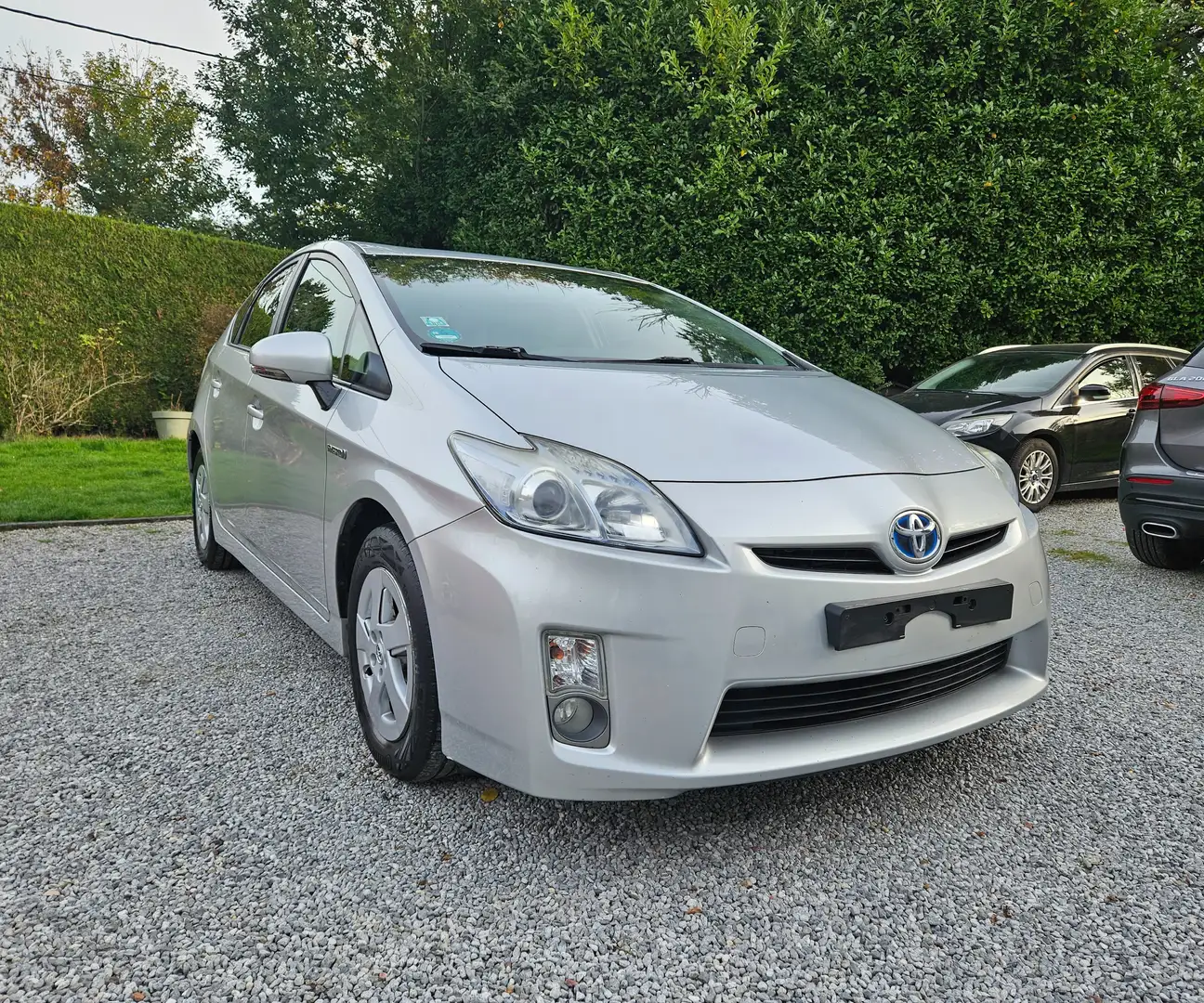 Toyota Prius Prius Hybrid 1.8i VVT-i Solar Premium Gris - 2
