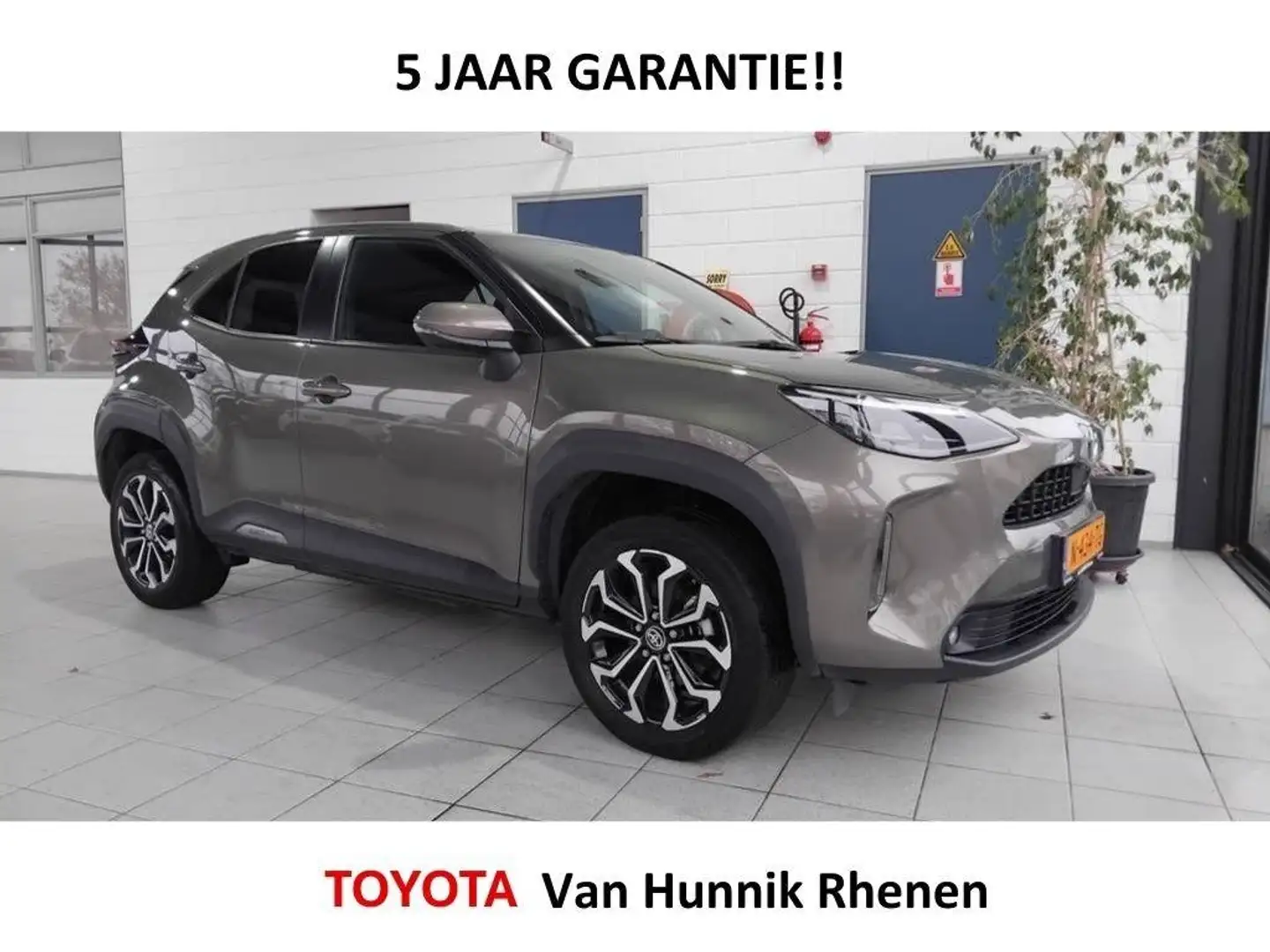 Toyota Yaris Cross 1.5 First Edition | Camera | Navigatie | LED | Key - 1